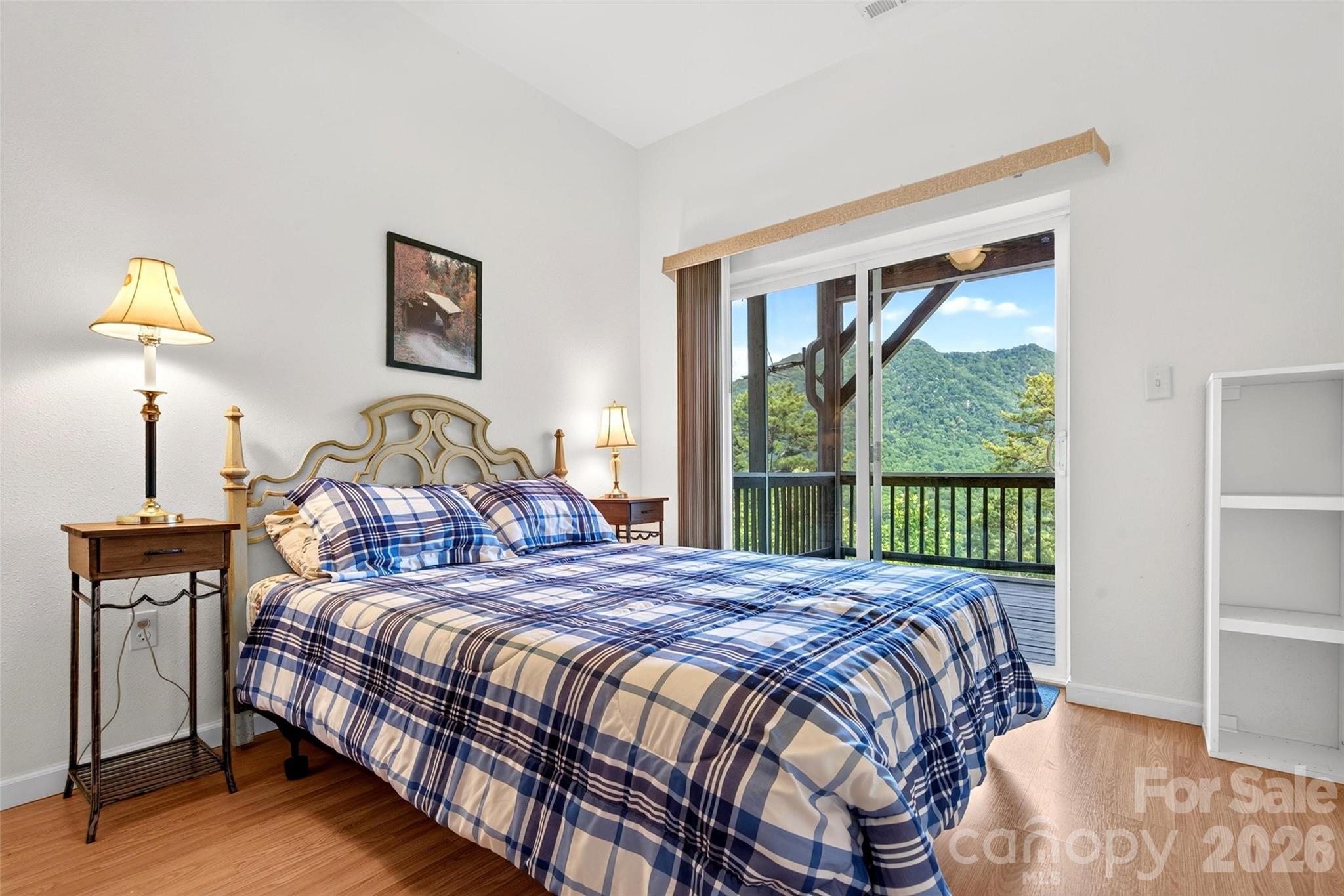 40 E Valley View Drive Property Photo 16