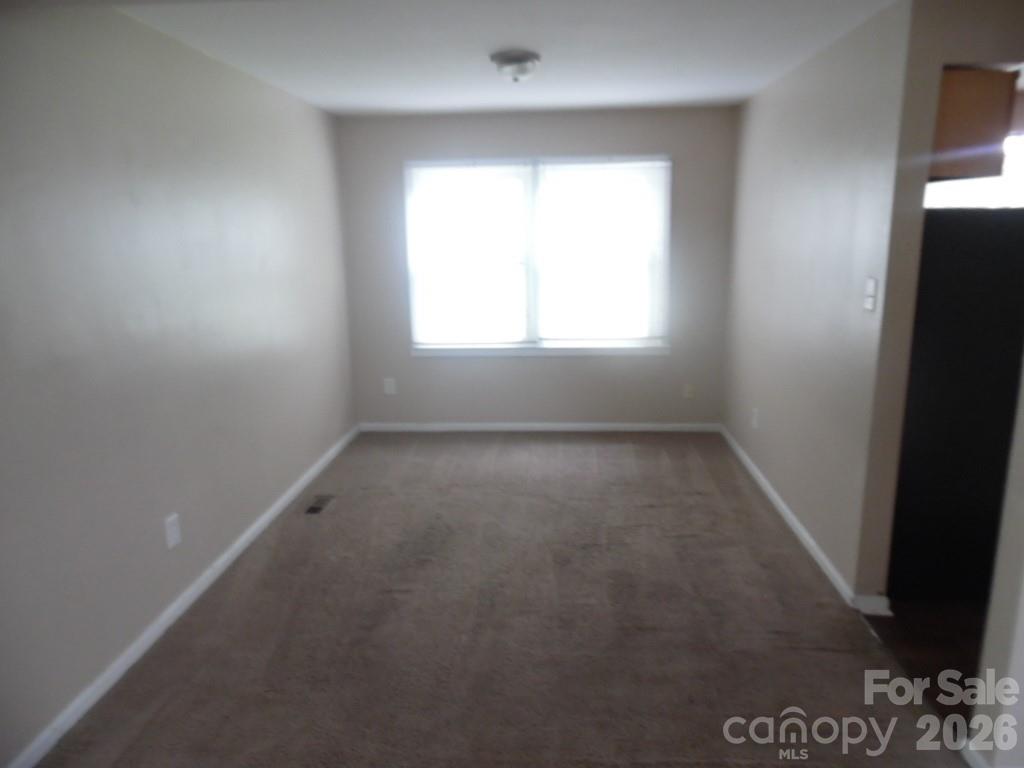 6311 Coach Hill Lane Property Photo 3