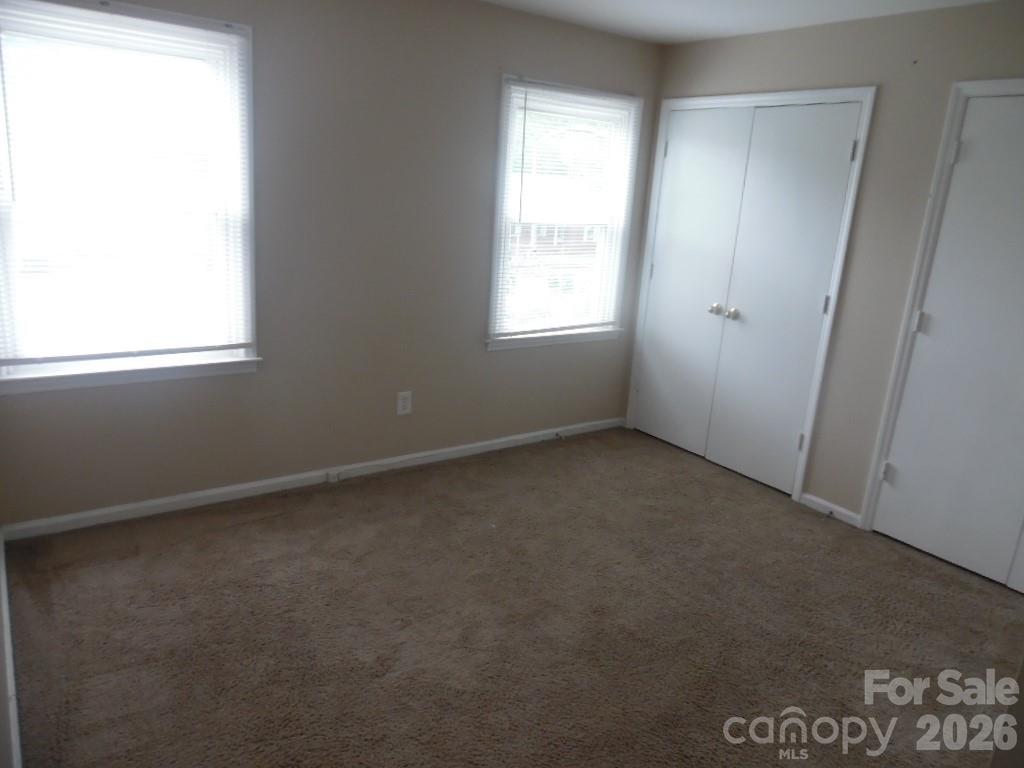 6311 Coach Hill Lane Property Photo 8