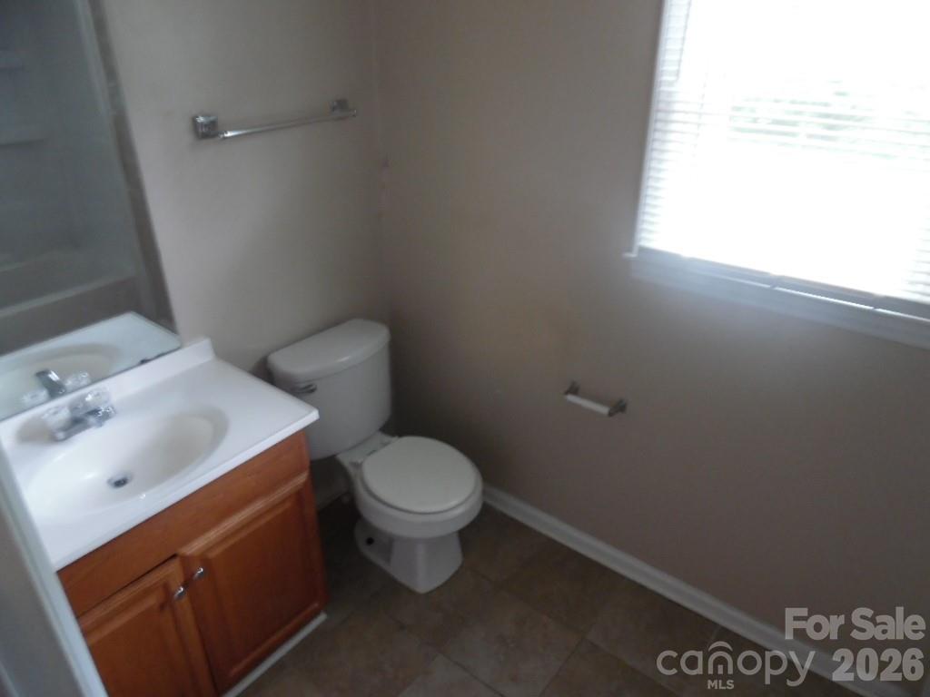 6311 Coach Hill Lane Property Photo 9