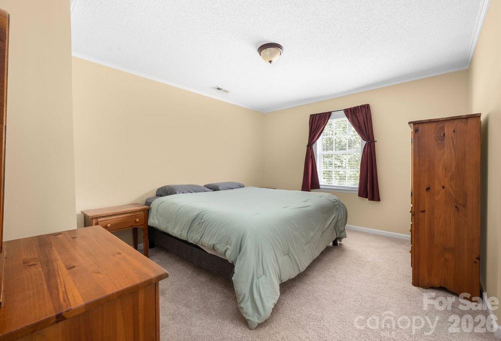 7734 Red Robin Trail Property Photo 10