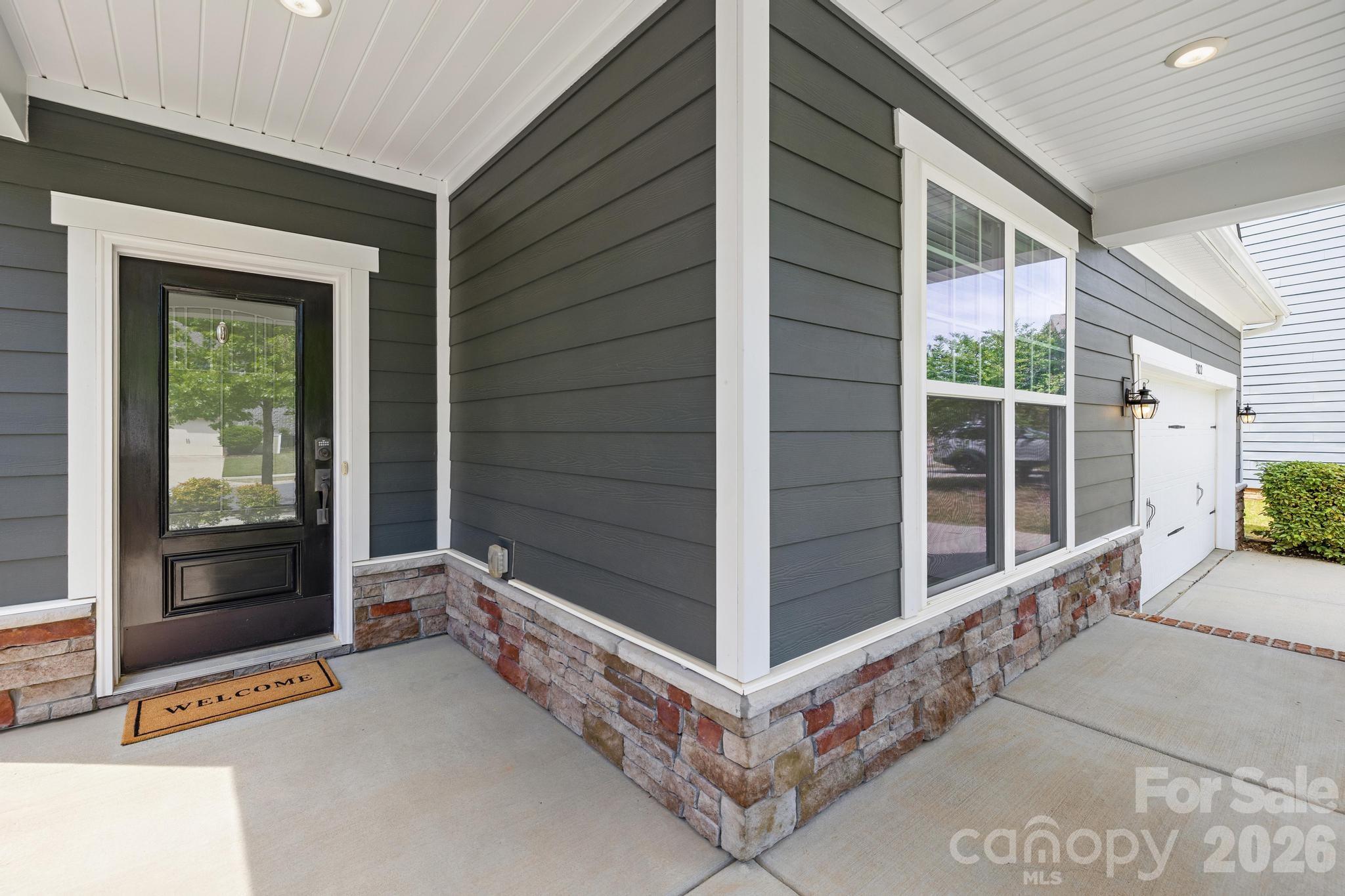 3022 Oakmere Road Property Photo 3