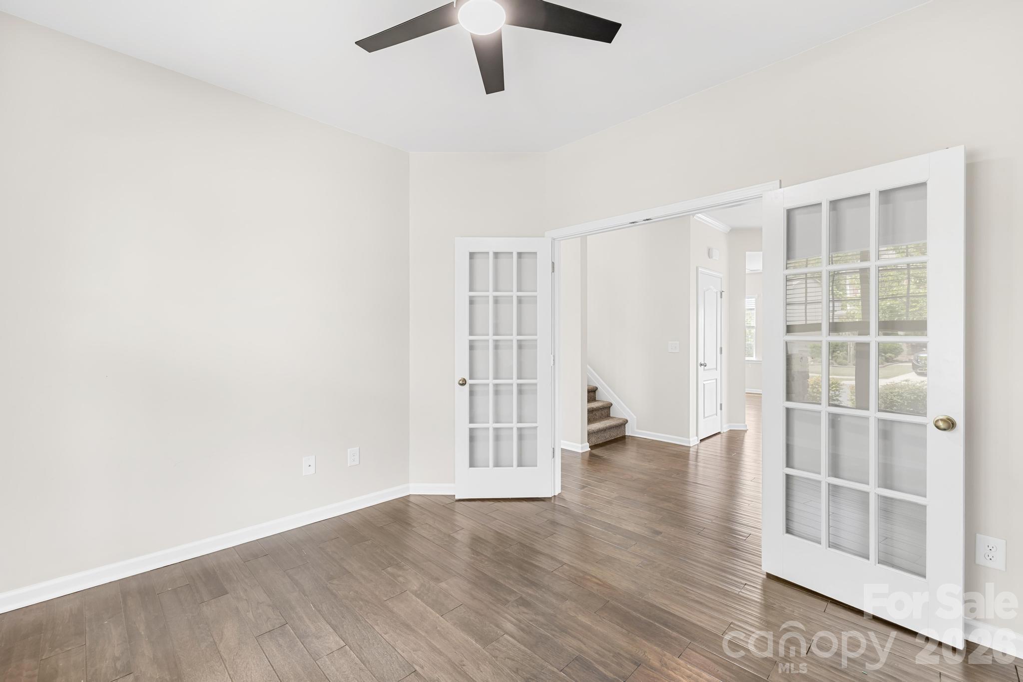 3022 Oakmere Road Property Photo 6