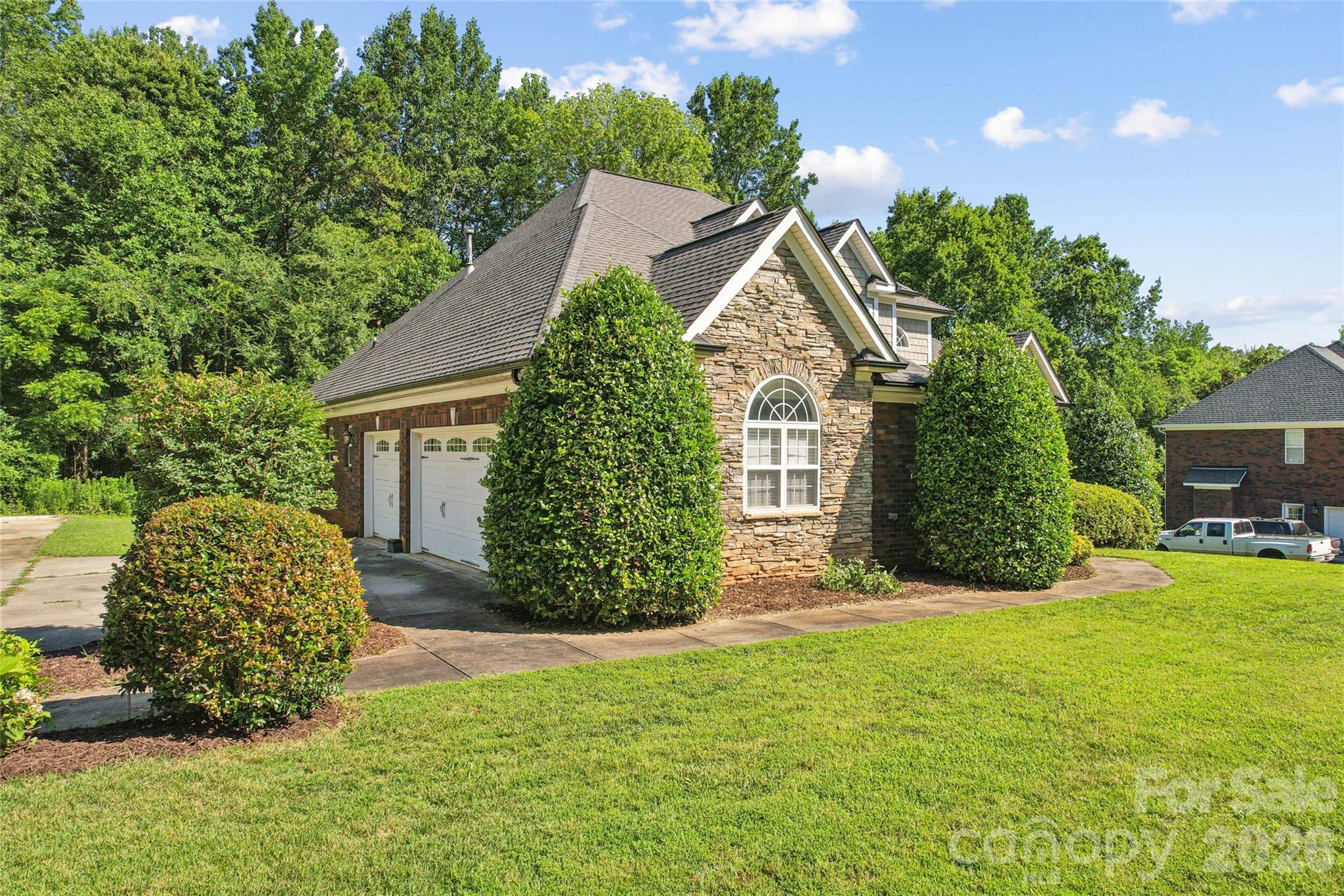 9517 Truelight Church Road Property Photo 2
