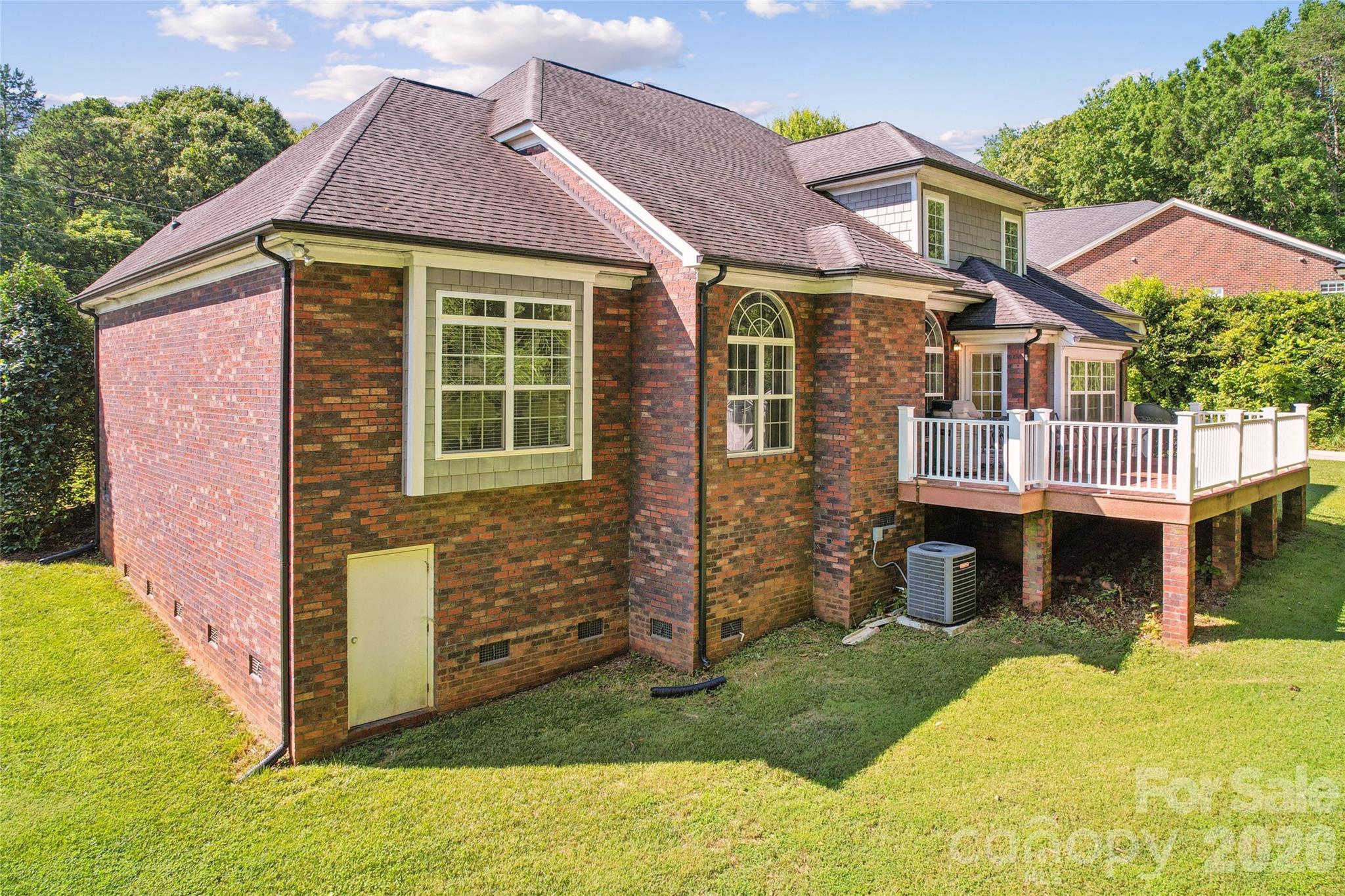 9517 Truelight Church Road Property Photo 10
