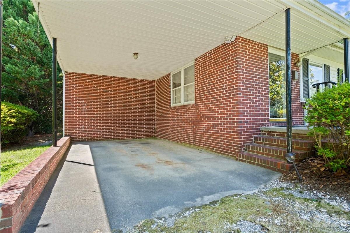 63 Lynn Avenue Property Photo 31