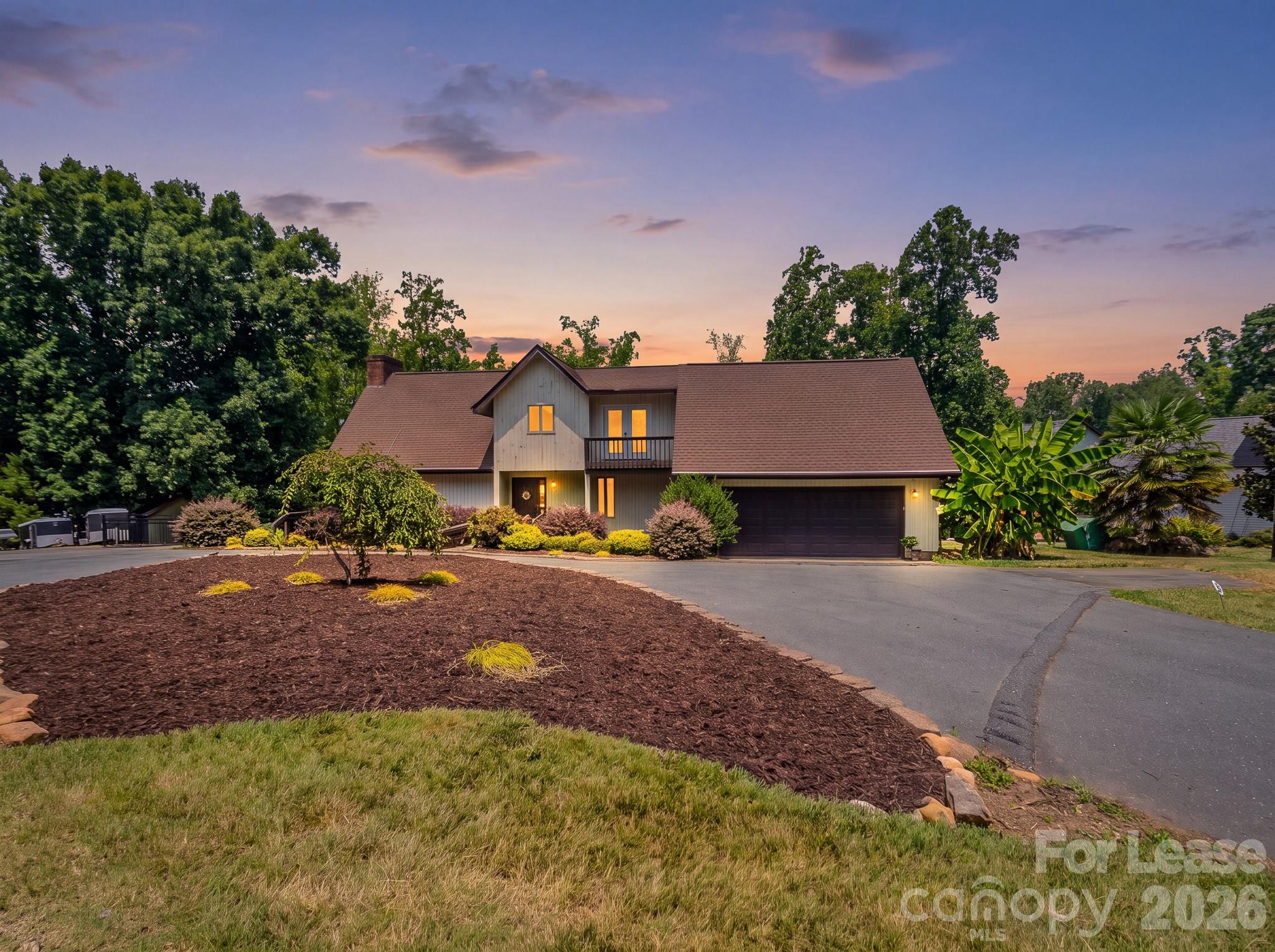 256 Greenbay Road Property Photo 2