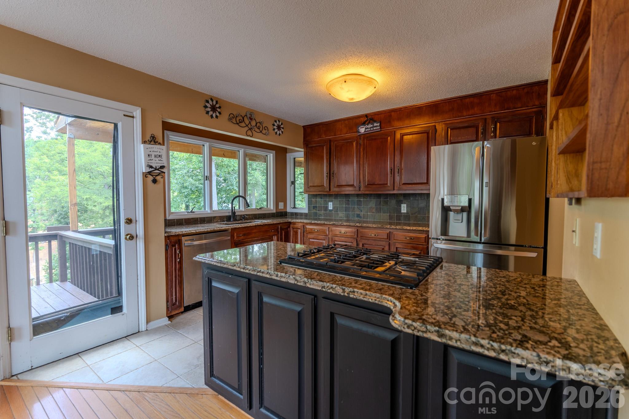 256 Greenbay Road Property Photo 13