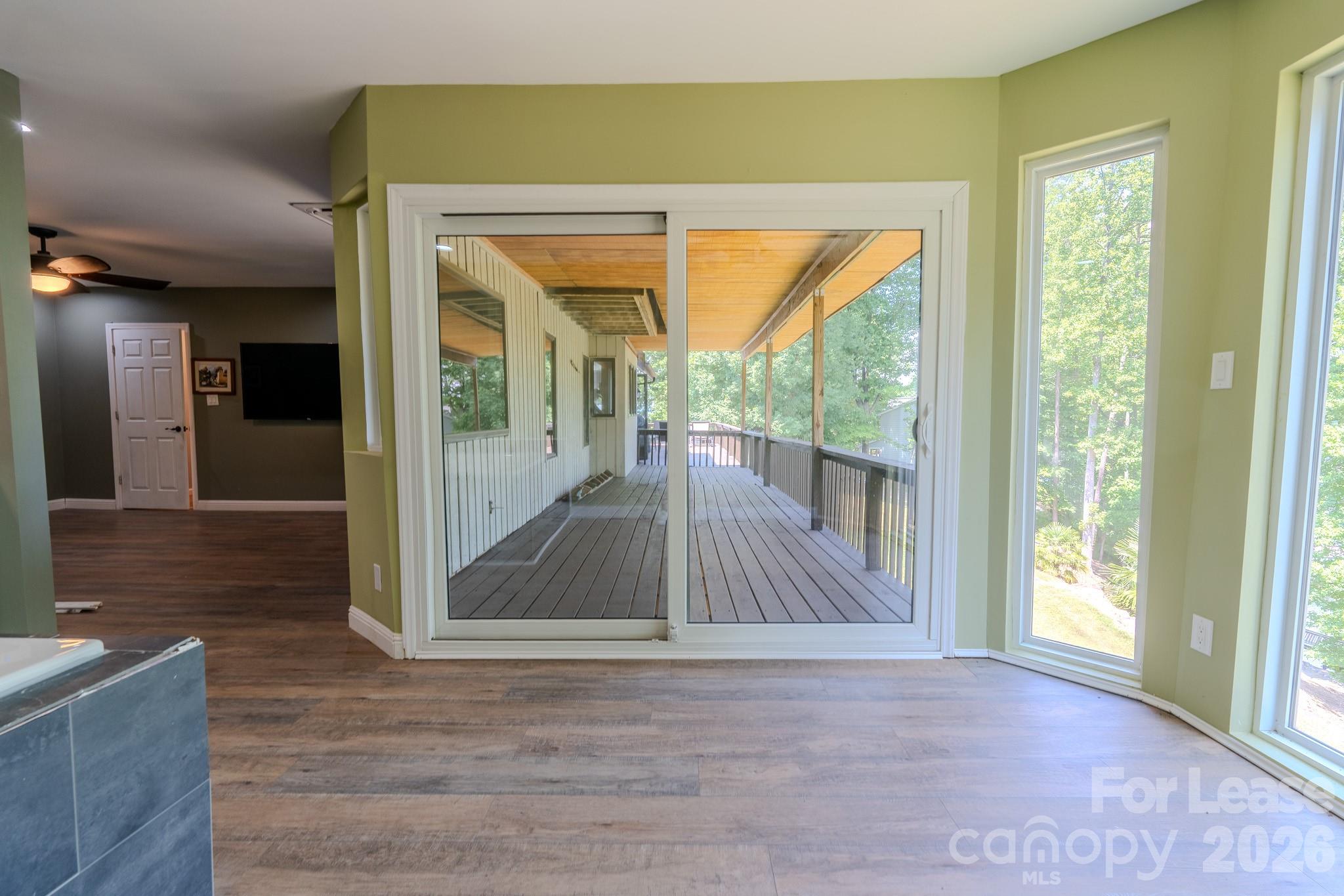256 Greenbay Road Property Photo 16