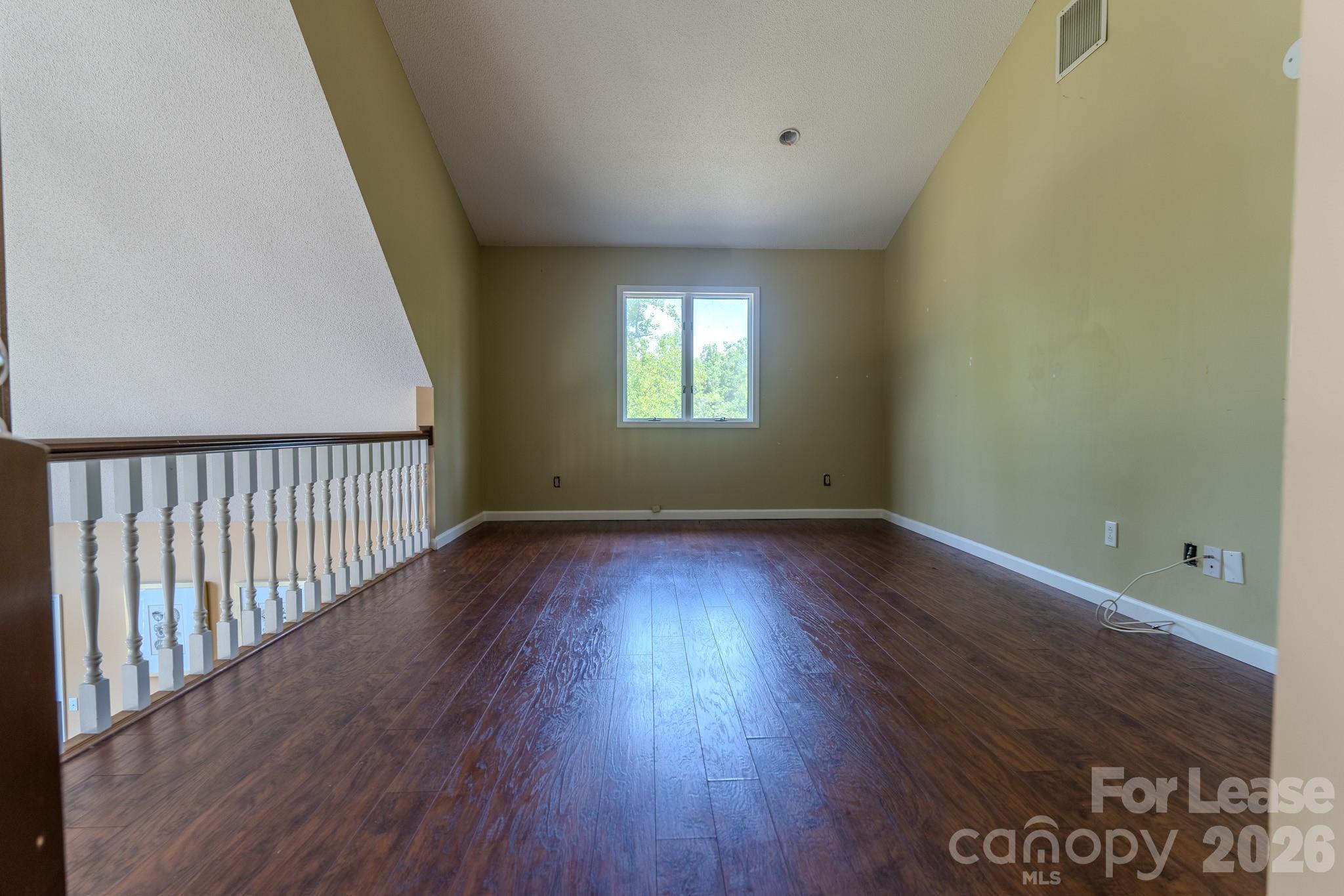 256 Greenbay Road Property Photo 24