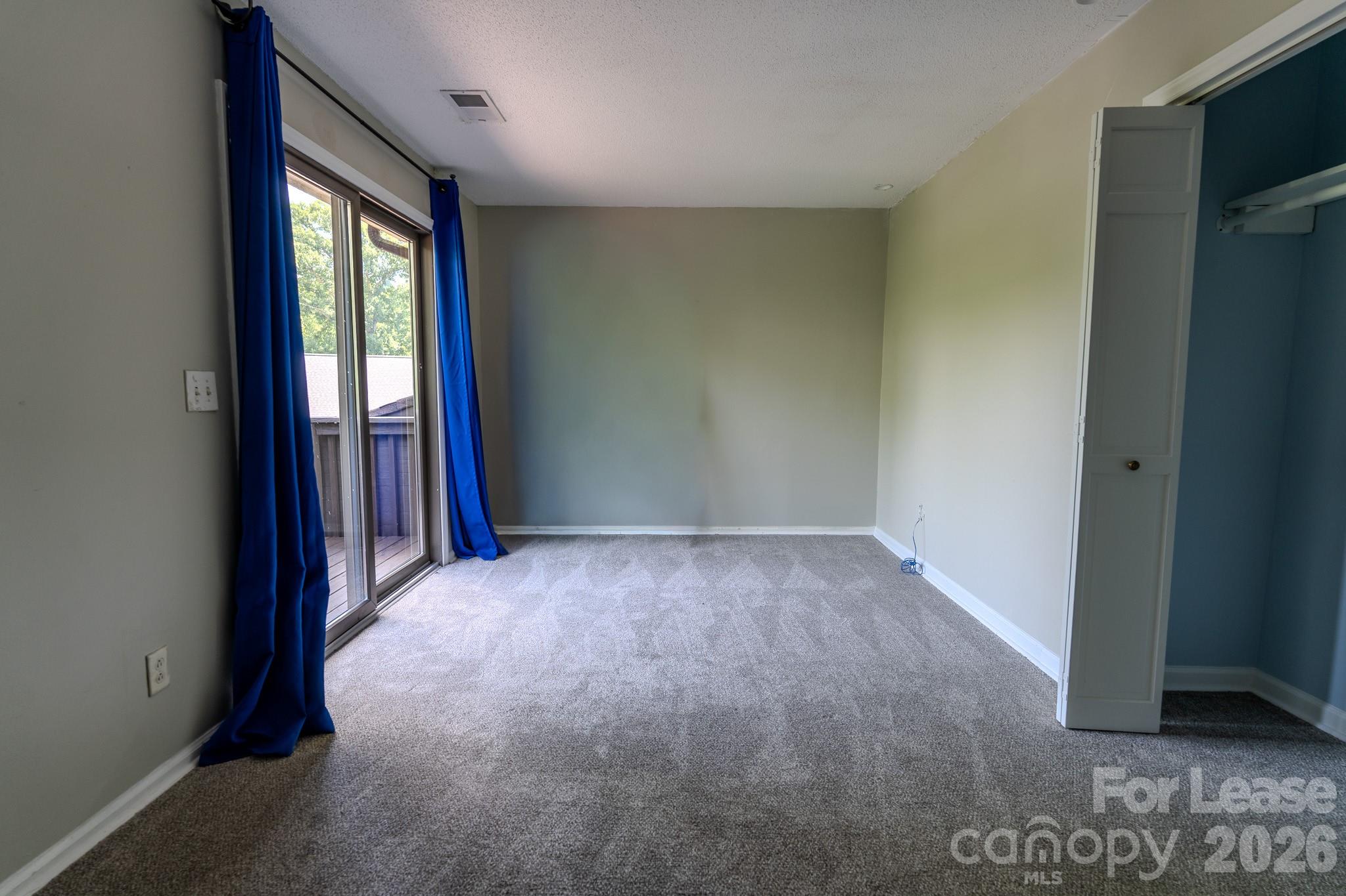 256 Greenbay Road Property Photo 29