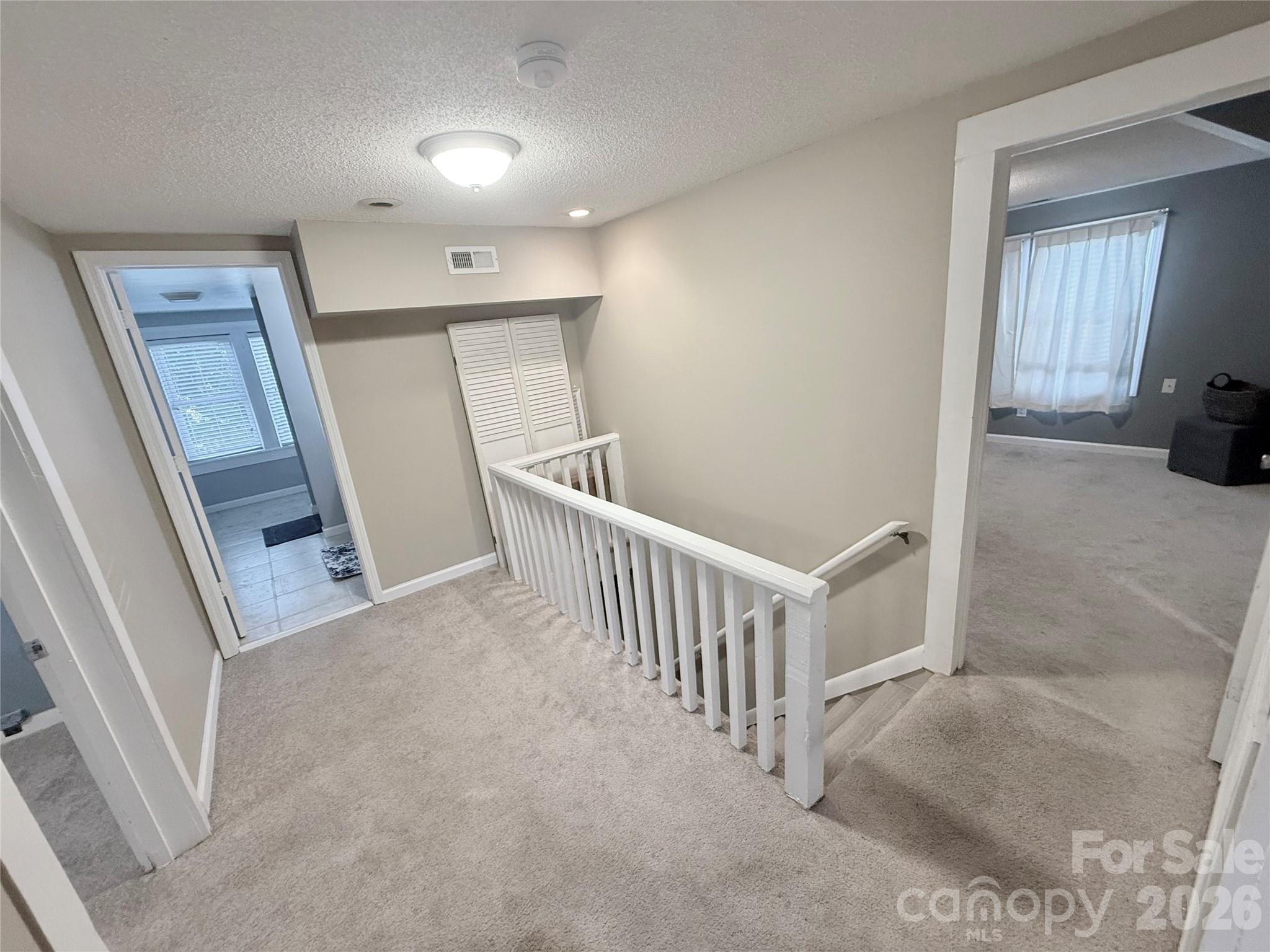 302 S College Avenue Property Photo 12