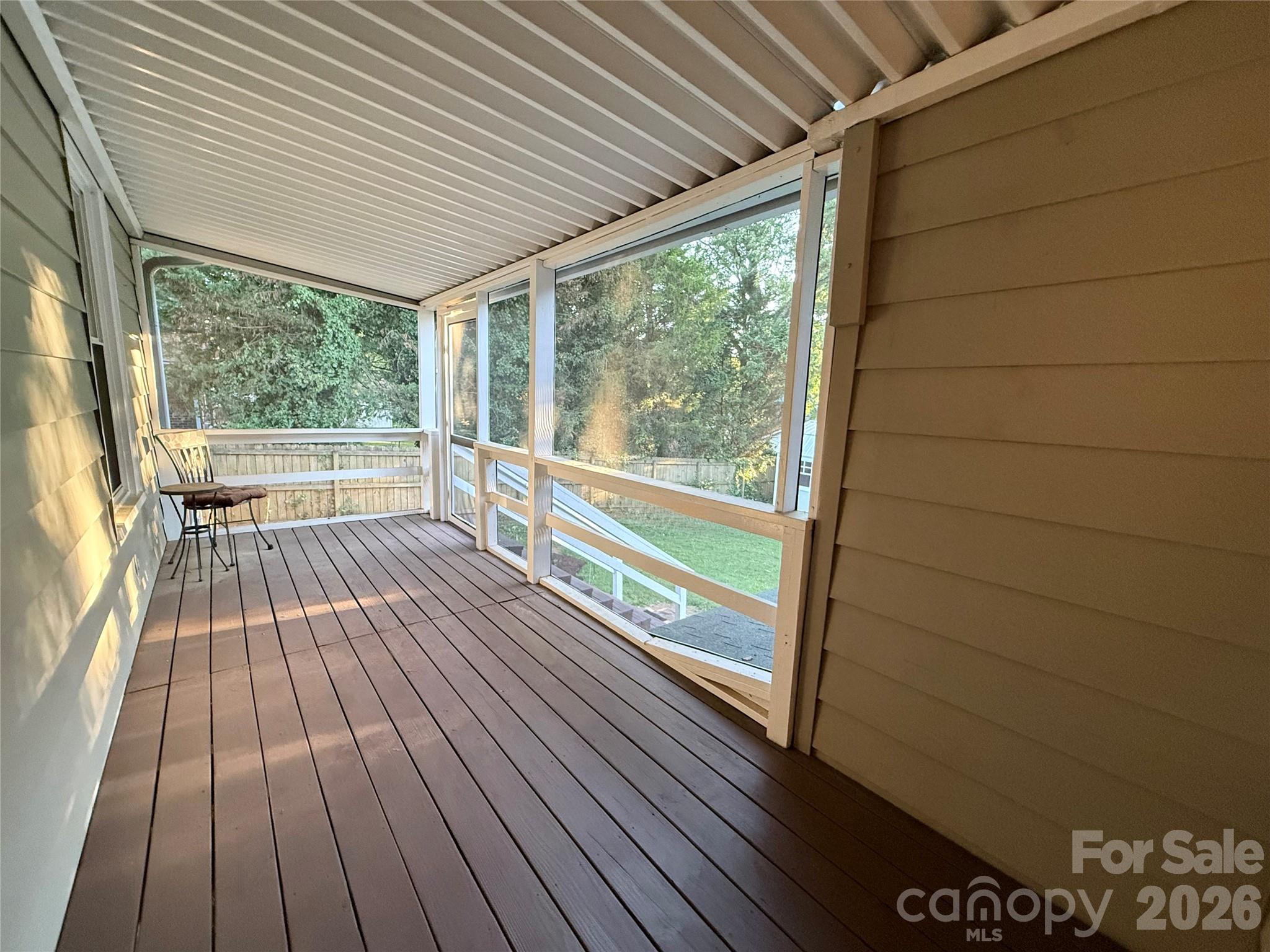 302 S College Avenue Property Photo 32