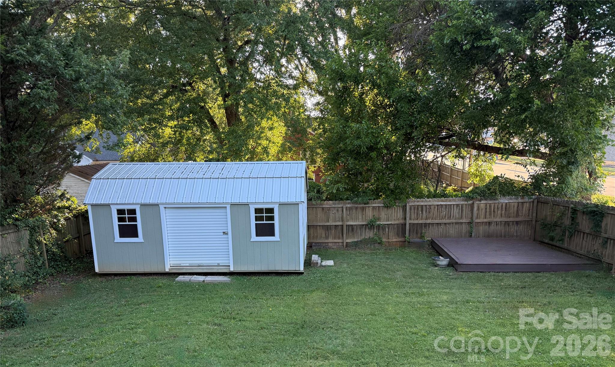 302 S College Avenue Property Photo 33