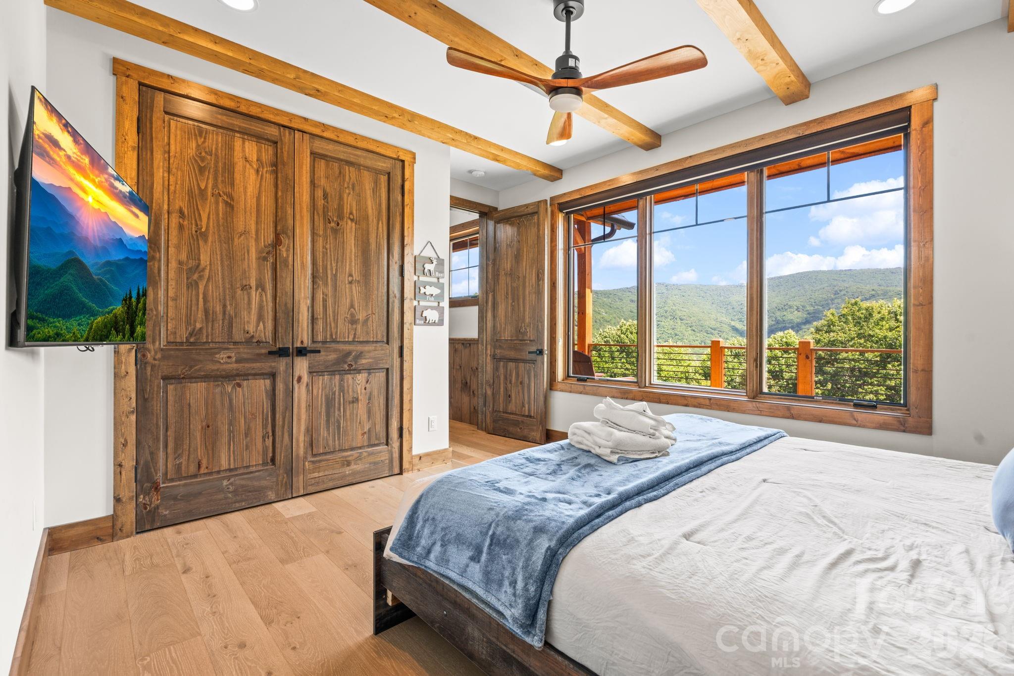 1030 High Valley Overlook Property Photo 14