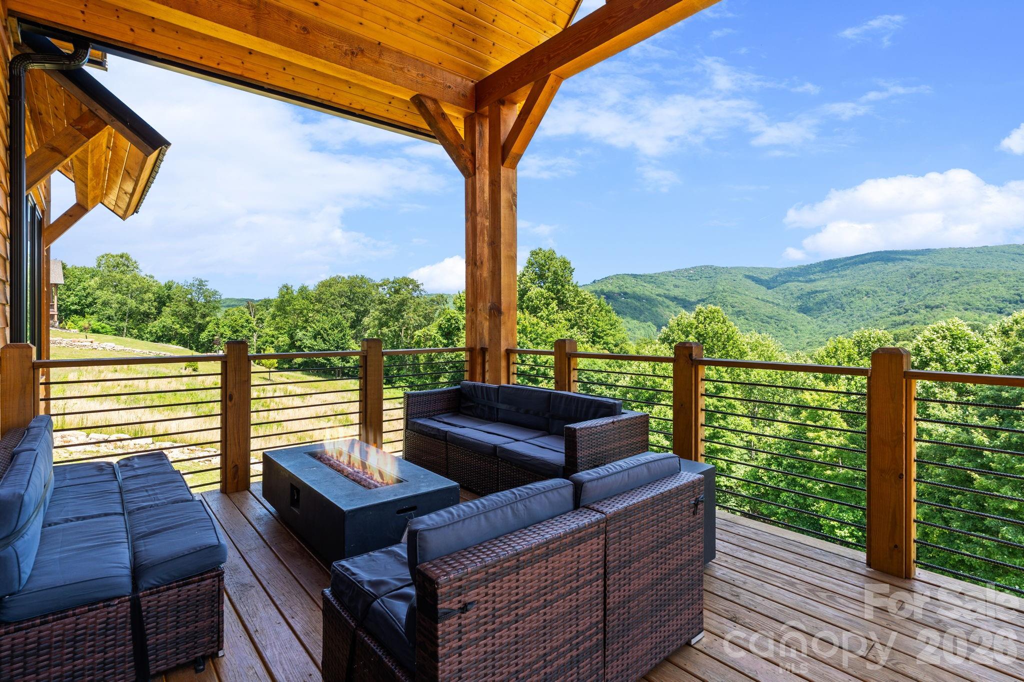 1030 High Valley Overlook Property Photo 33