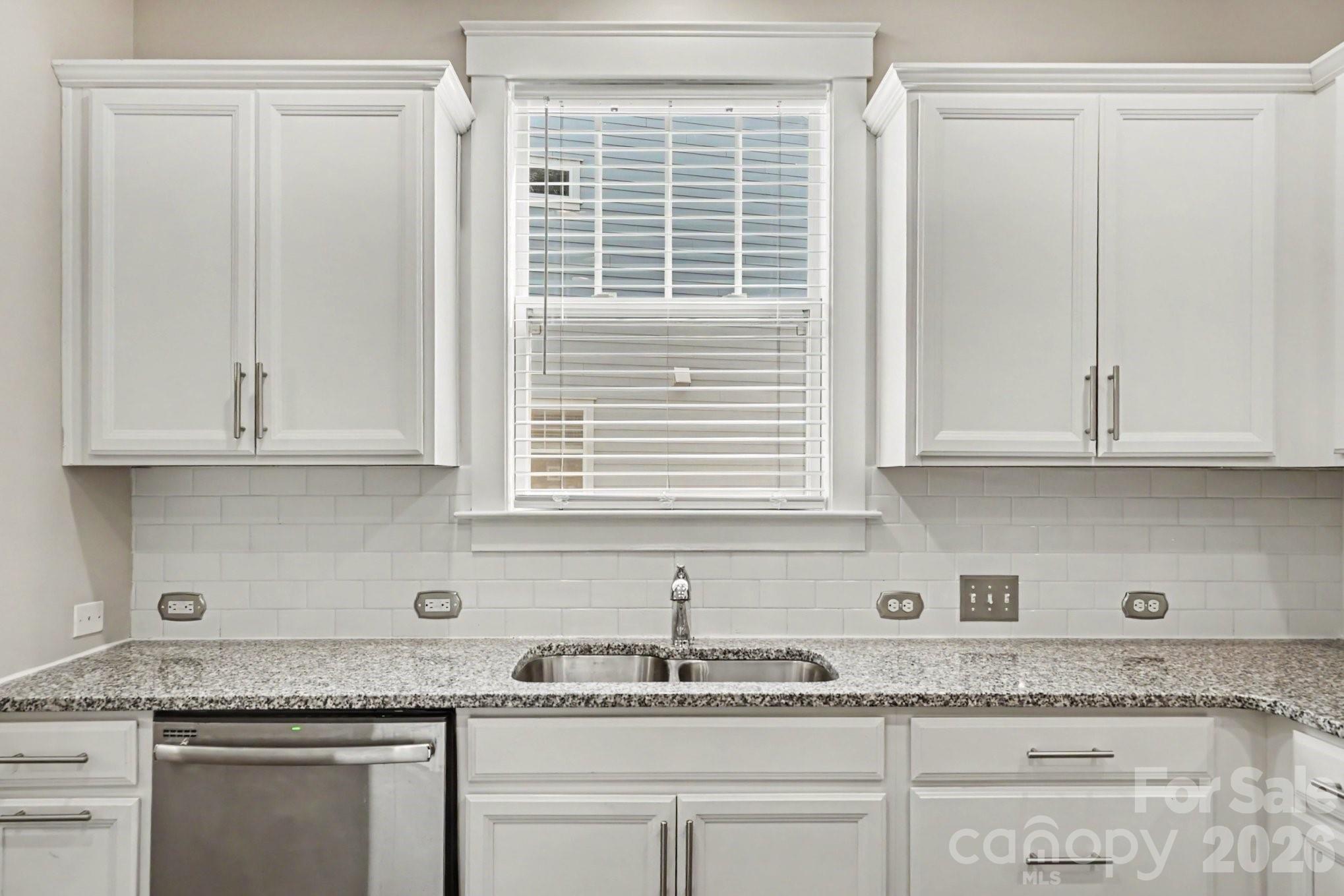 734 Waterscape Court Property Photo 8