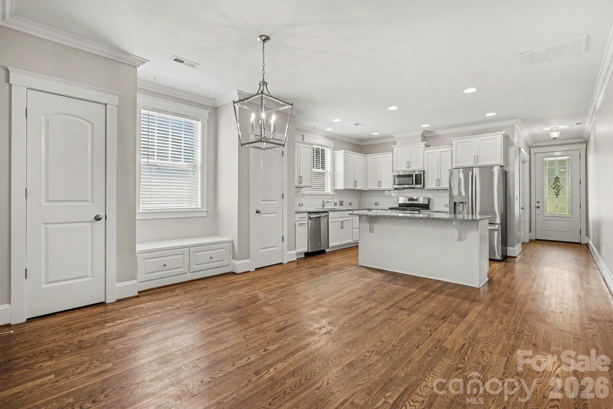 734 Waterscape Court Property Photo 11