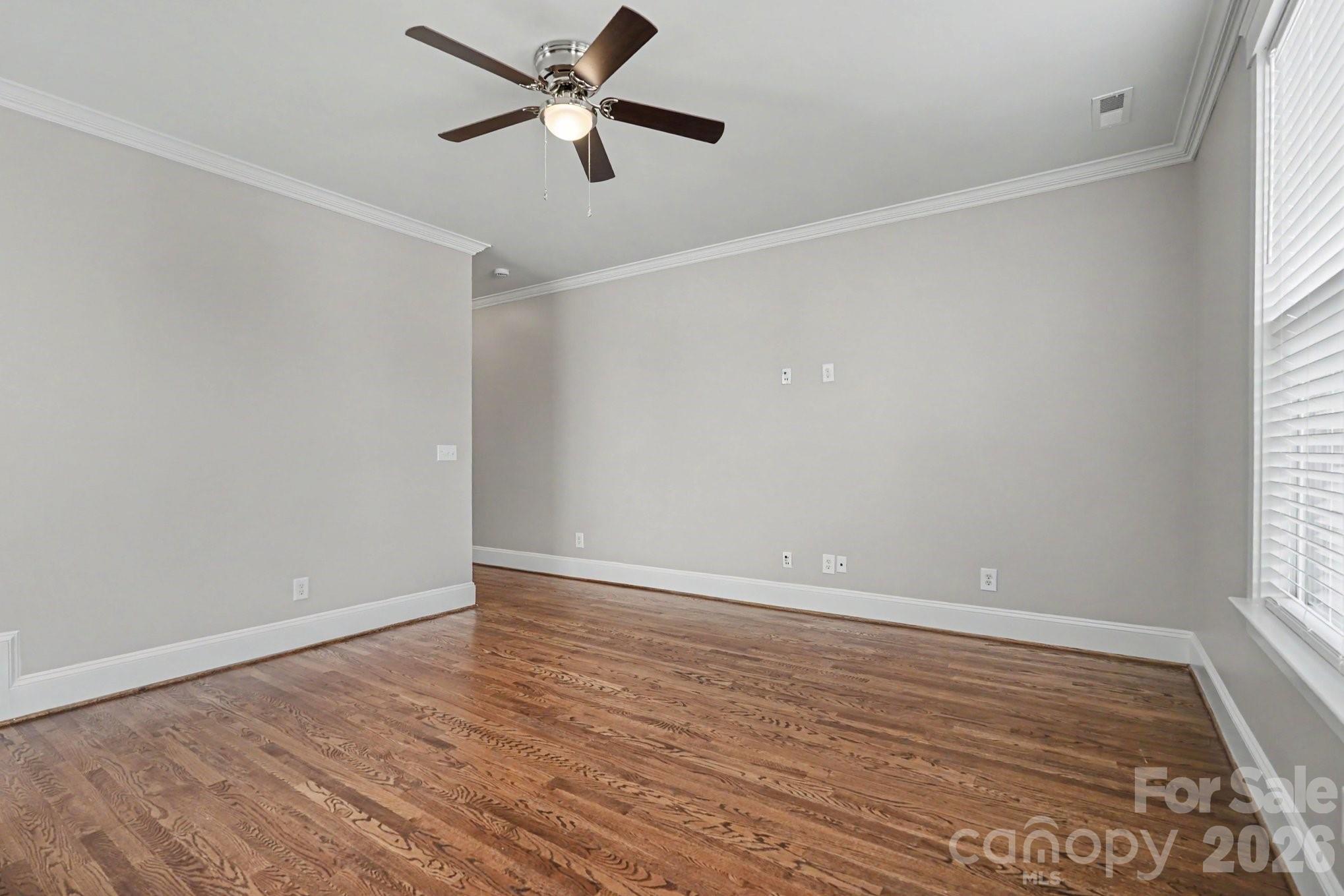 734 Waterscape Court Property Photo 13