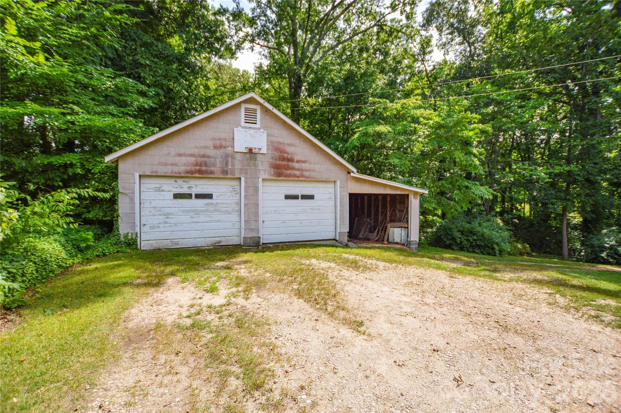 1800 Brantley Road Property Photo 22