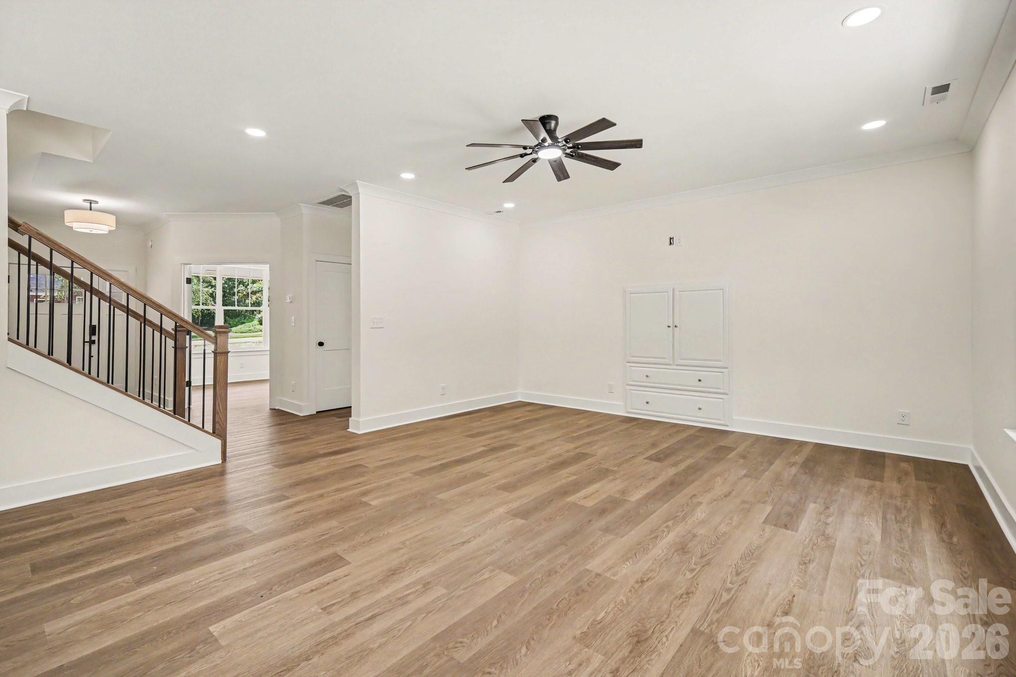 101 Delancy Street Property Photo 20