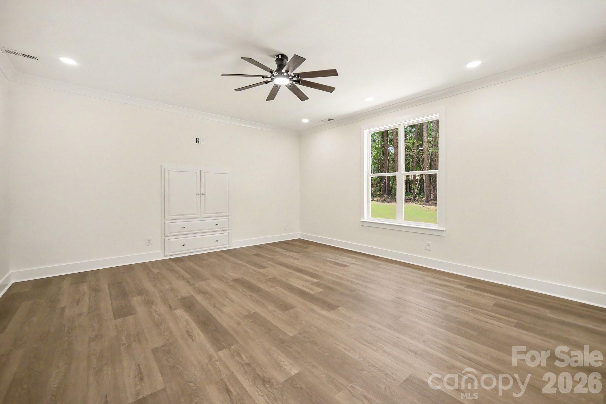 101 Delancy Street Property Photo 22