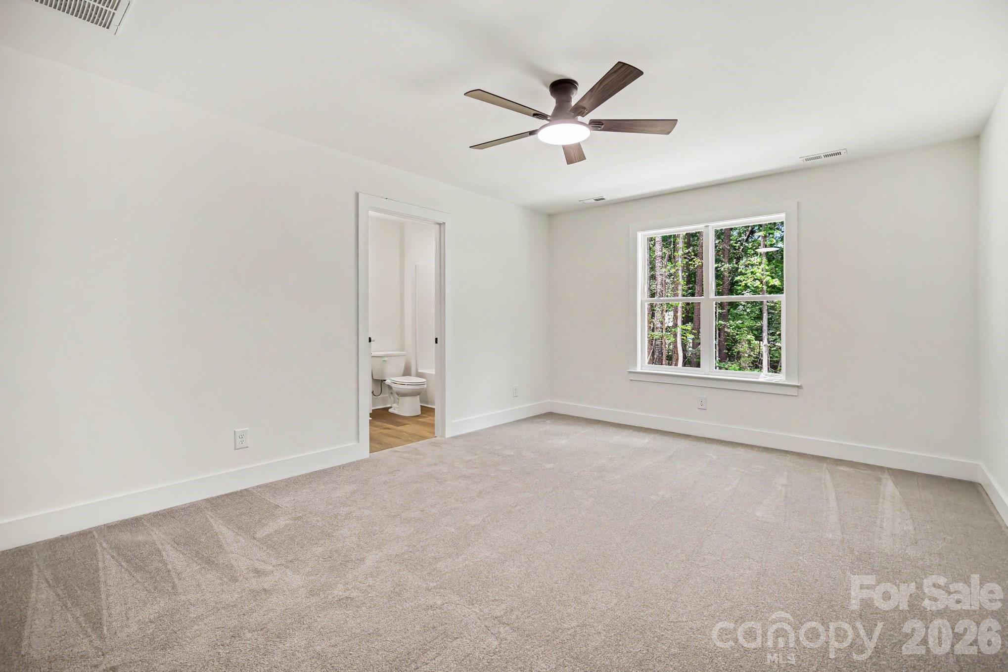 101 Delancy Street Property Photo 34