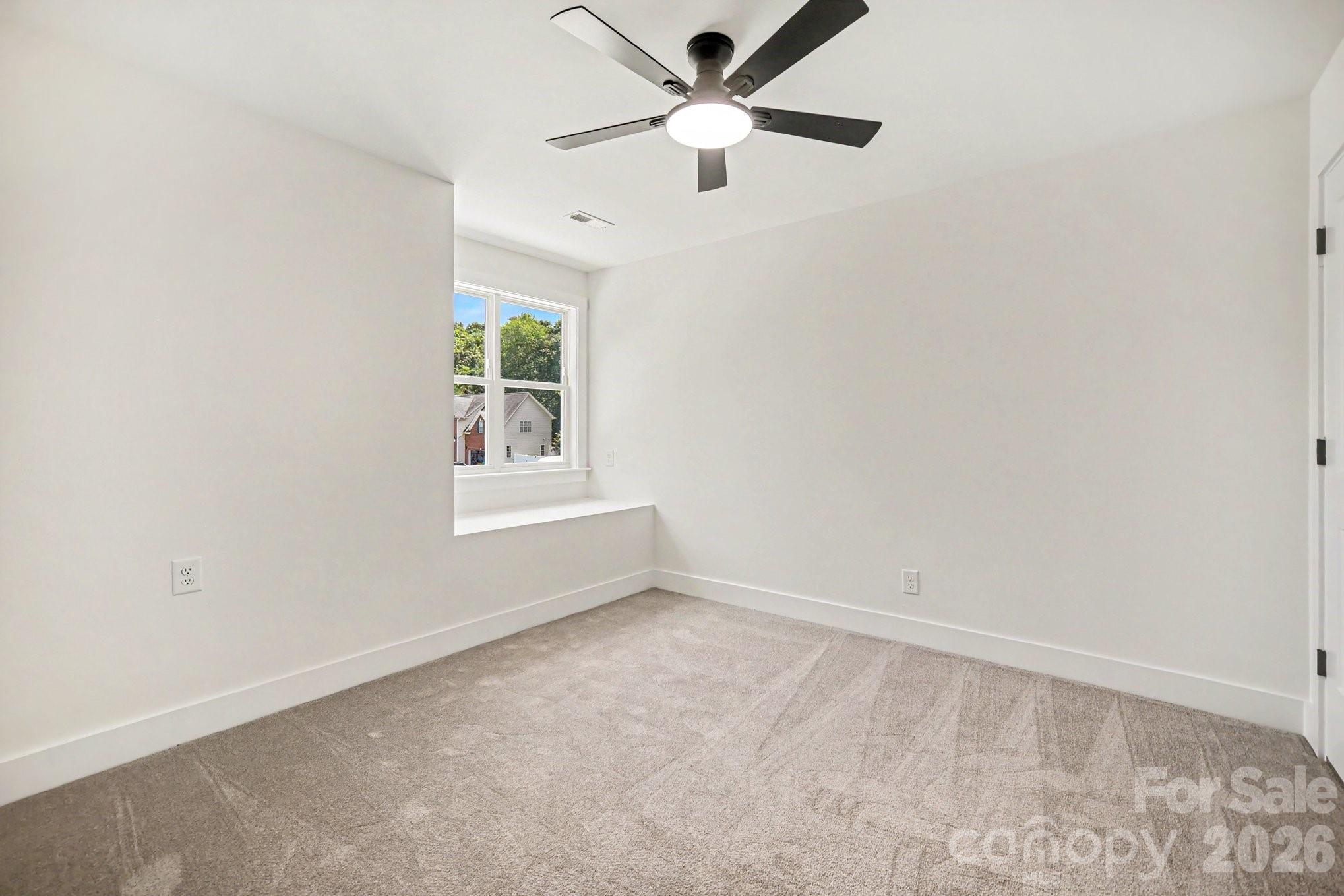 101 Delancy Street Property Photo 37