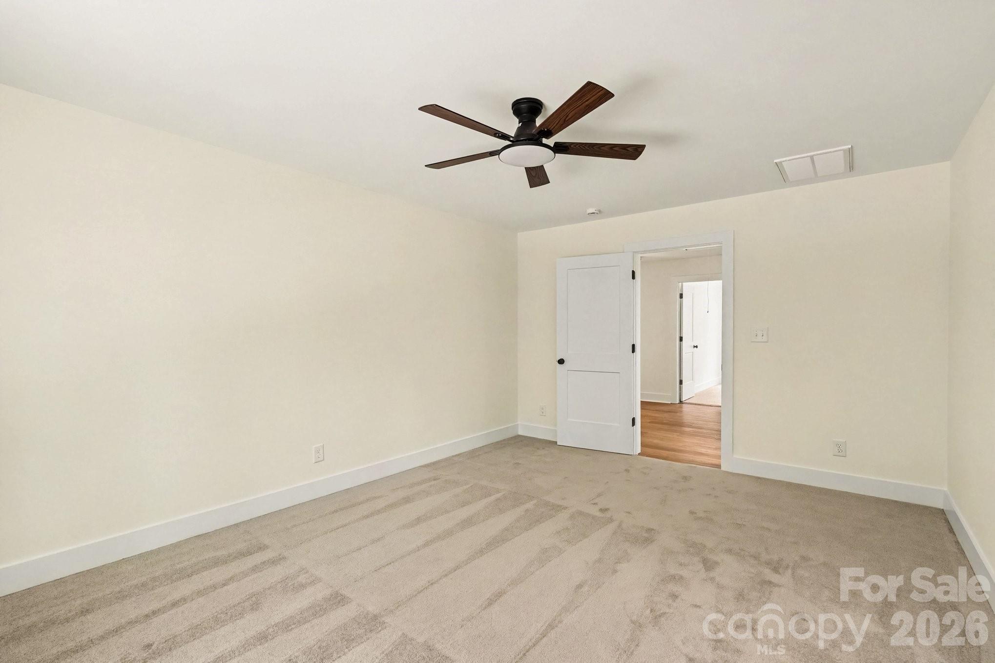 101 Delancy Street Property Photo 39