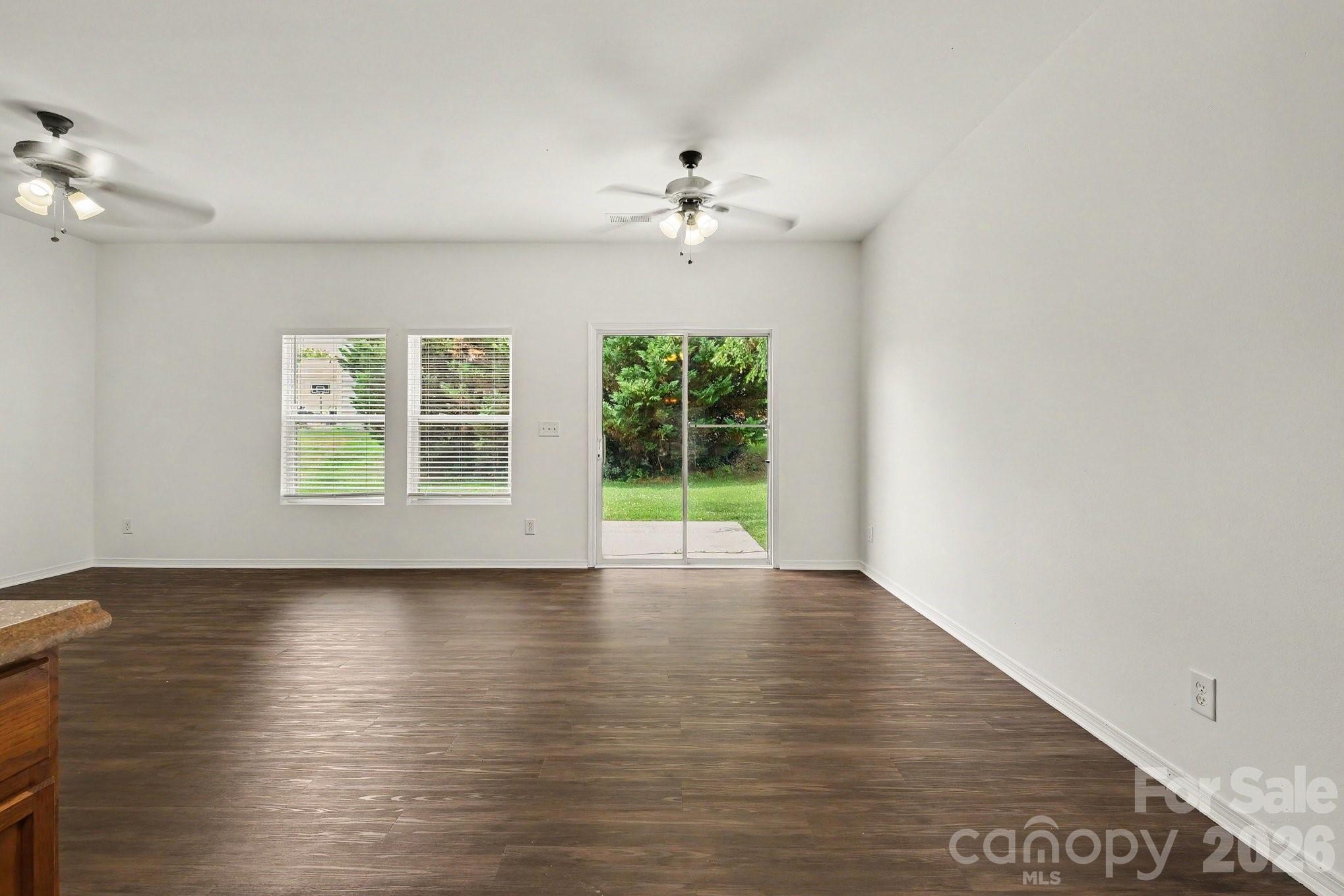 4636 Meadowfield Road Property Photo 10