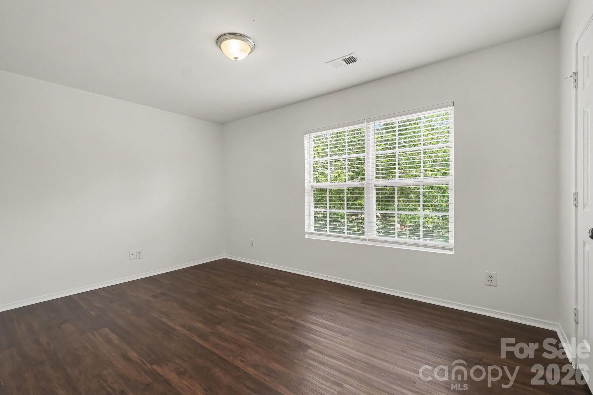 4636 Meadowfield Road Property Photo 16
