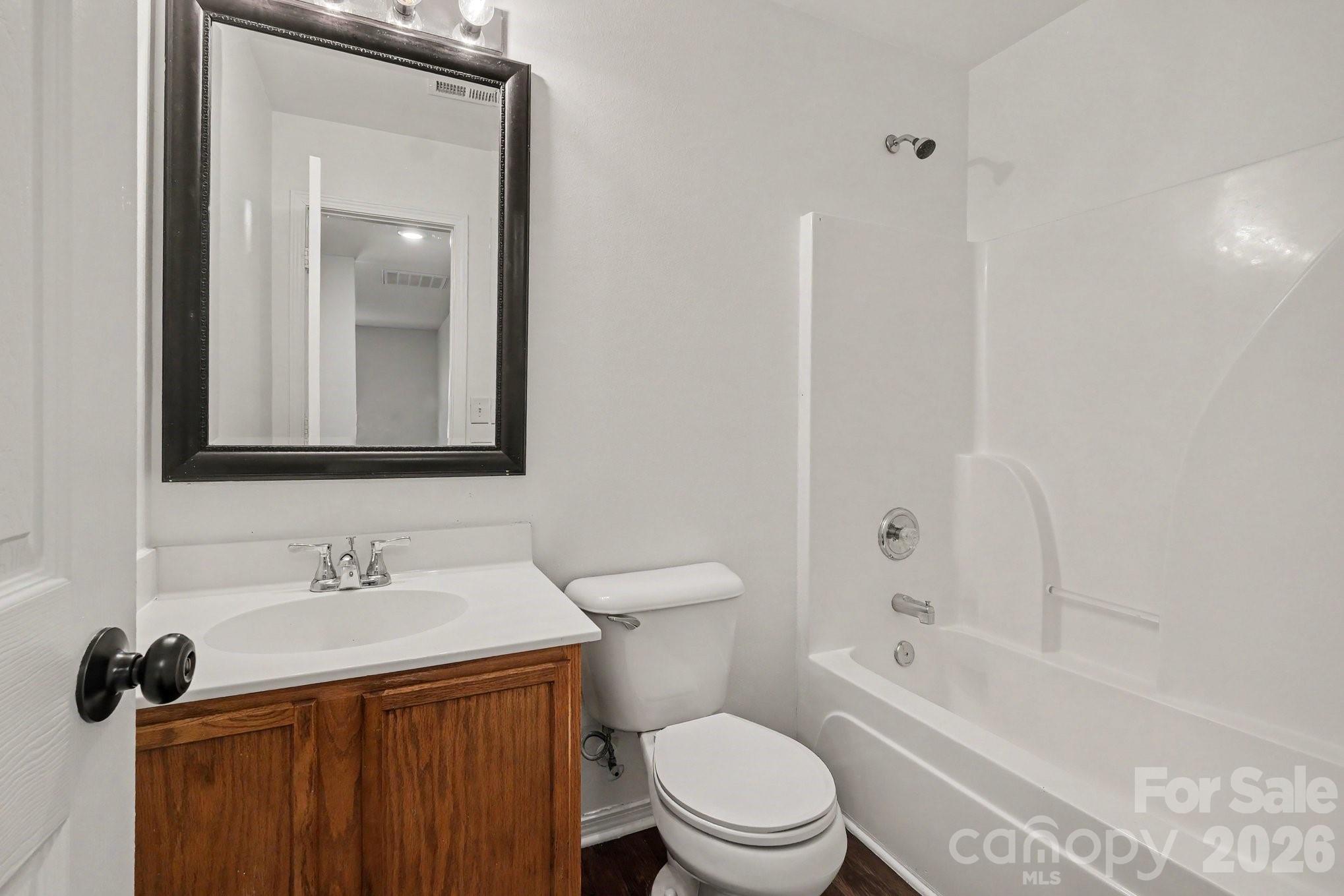 4636 Meadowfield Road Property Photo 22