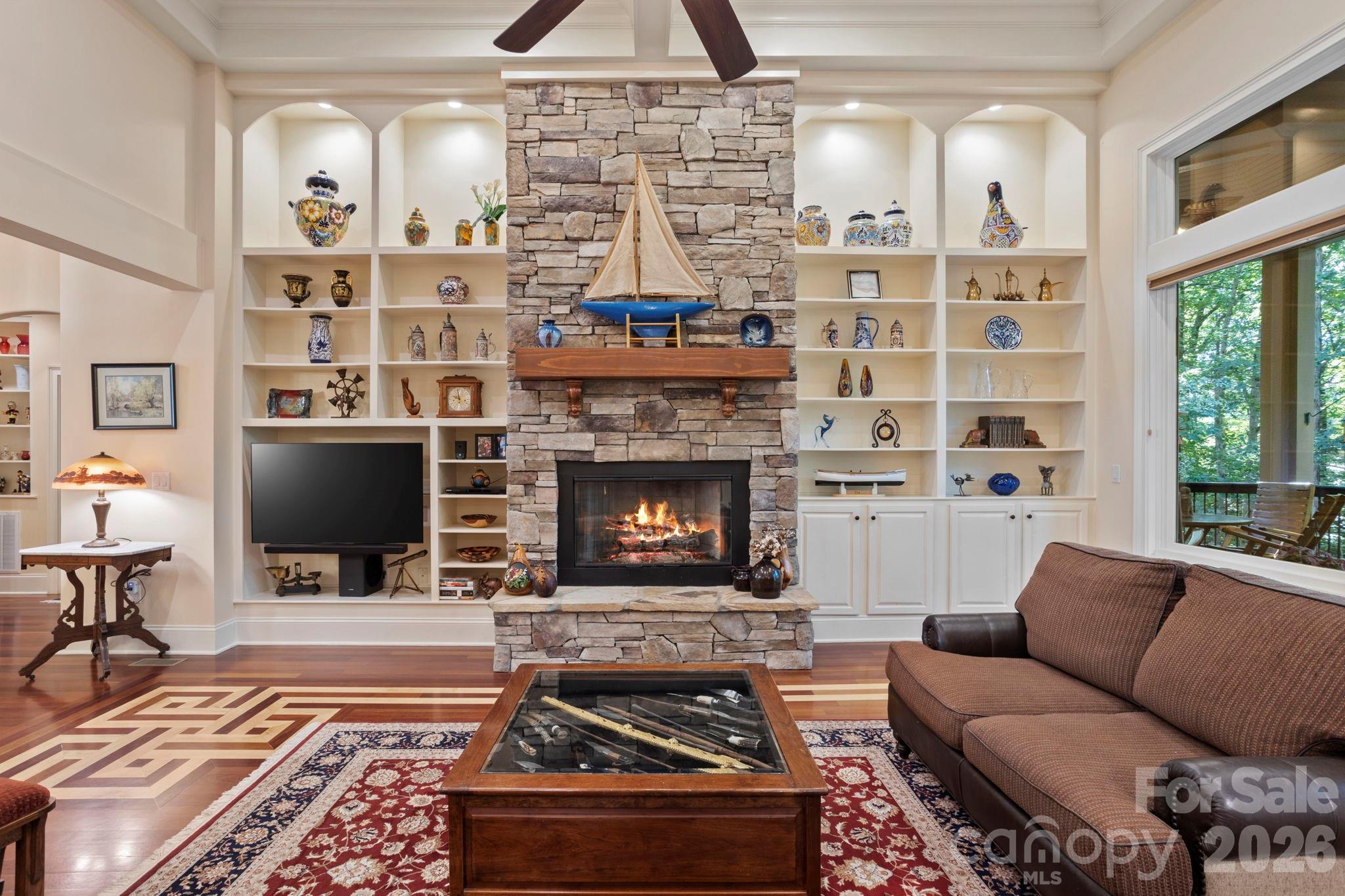 132 Pinnacle Peak Lane Property Photo 5