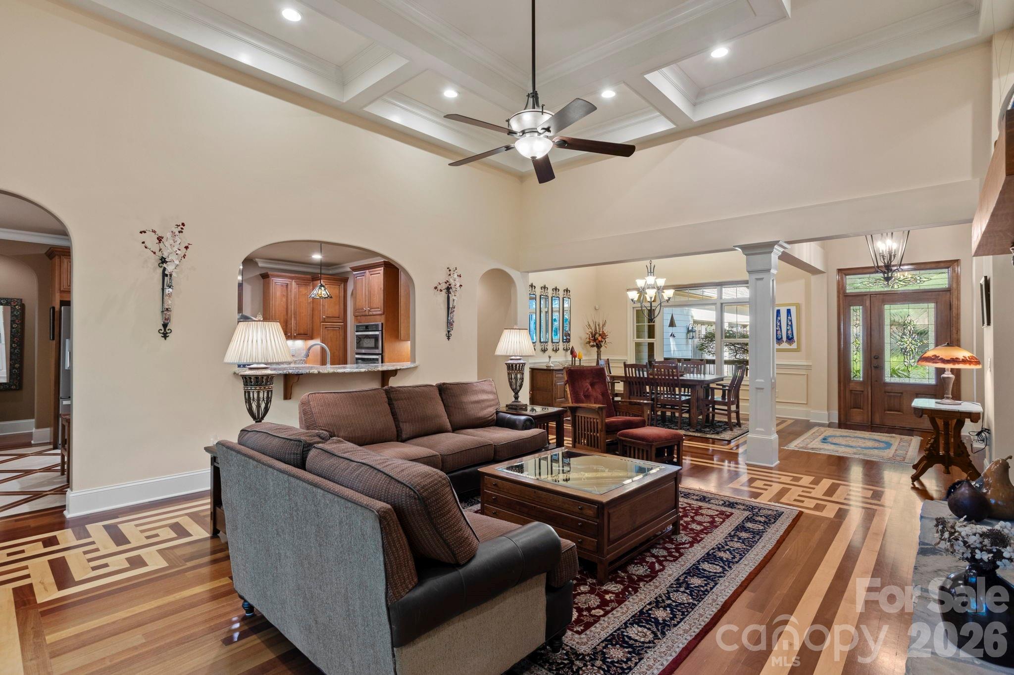 132 Pinnacle Peak Lane Property Photo 6