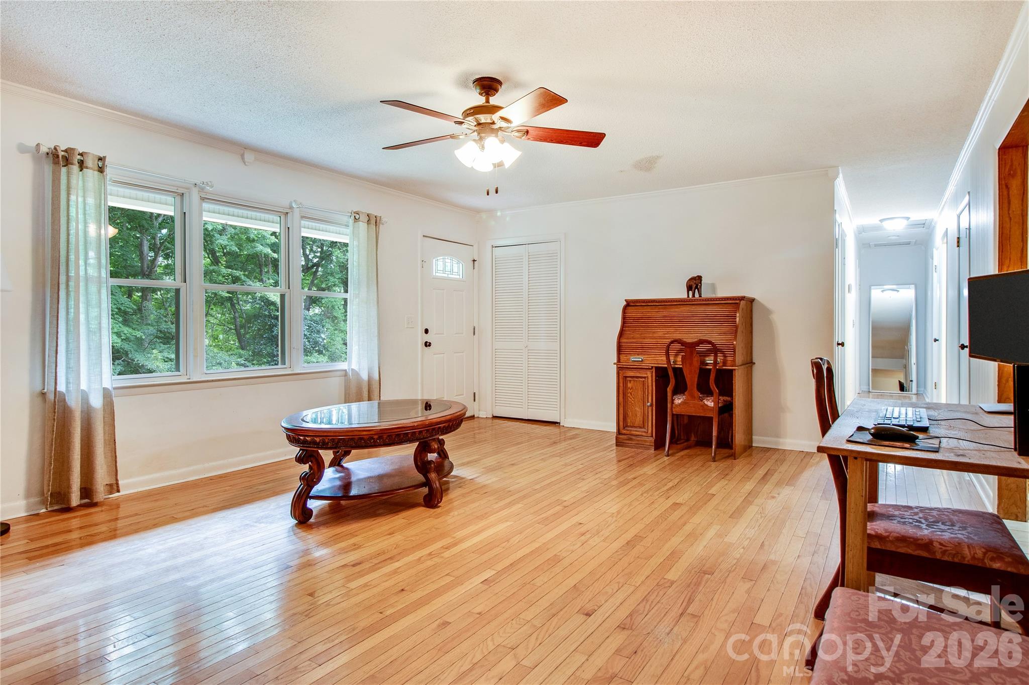 329 Dix Creek #2 Road Property Photo 4