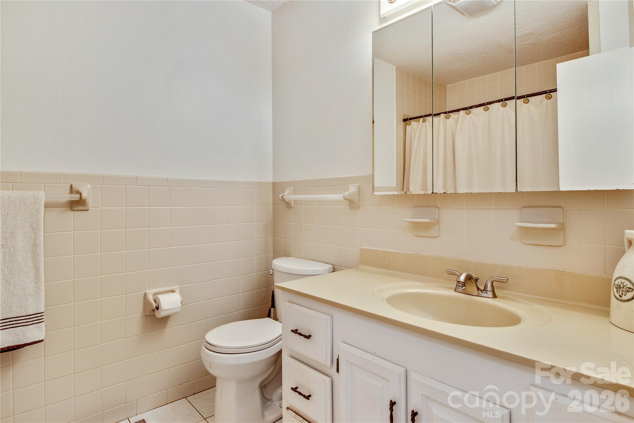 329 Dix Creek #2 Road Property Photo 17