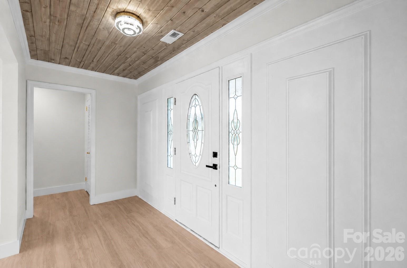 3115 Crow Road Property Photo 4