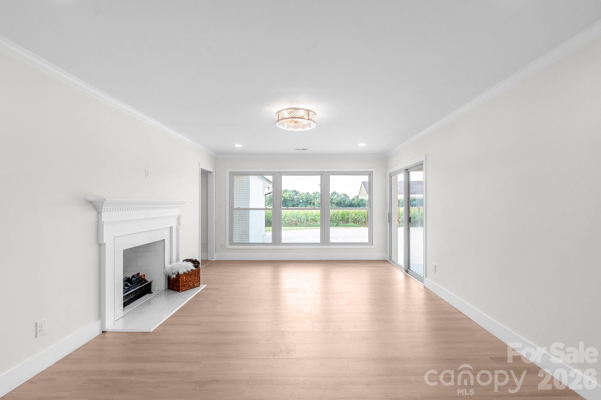 3115 Crow Road Property Photo 11