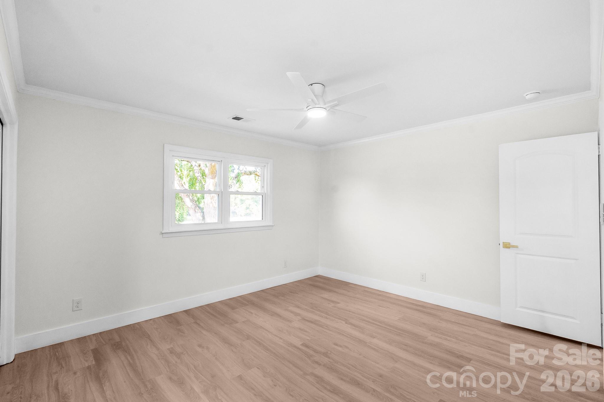 3115 Crow Road Property Photo 13
