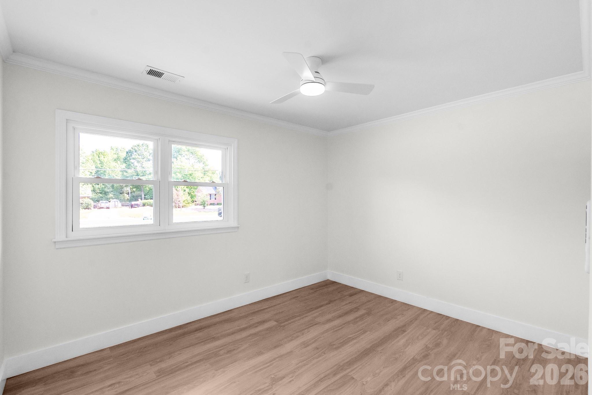 3115 Crow Road Property Photo 16