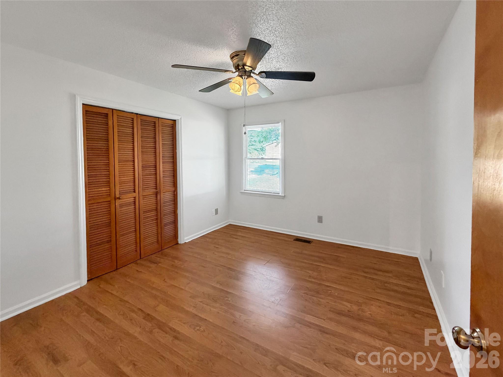 315 Southglenn Drive Property Photo 16