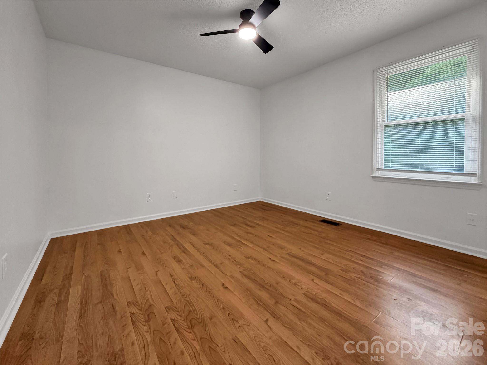 315 Southglenn Drive Property Photo 19