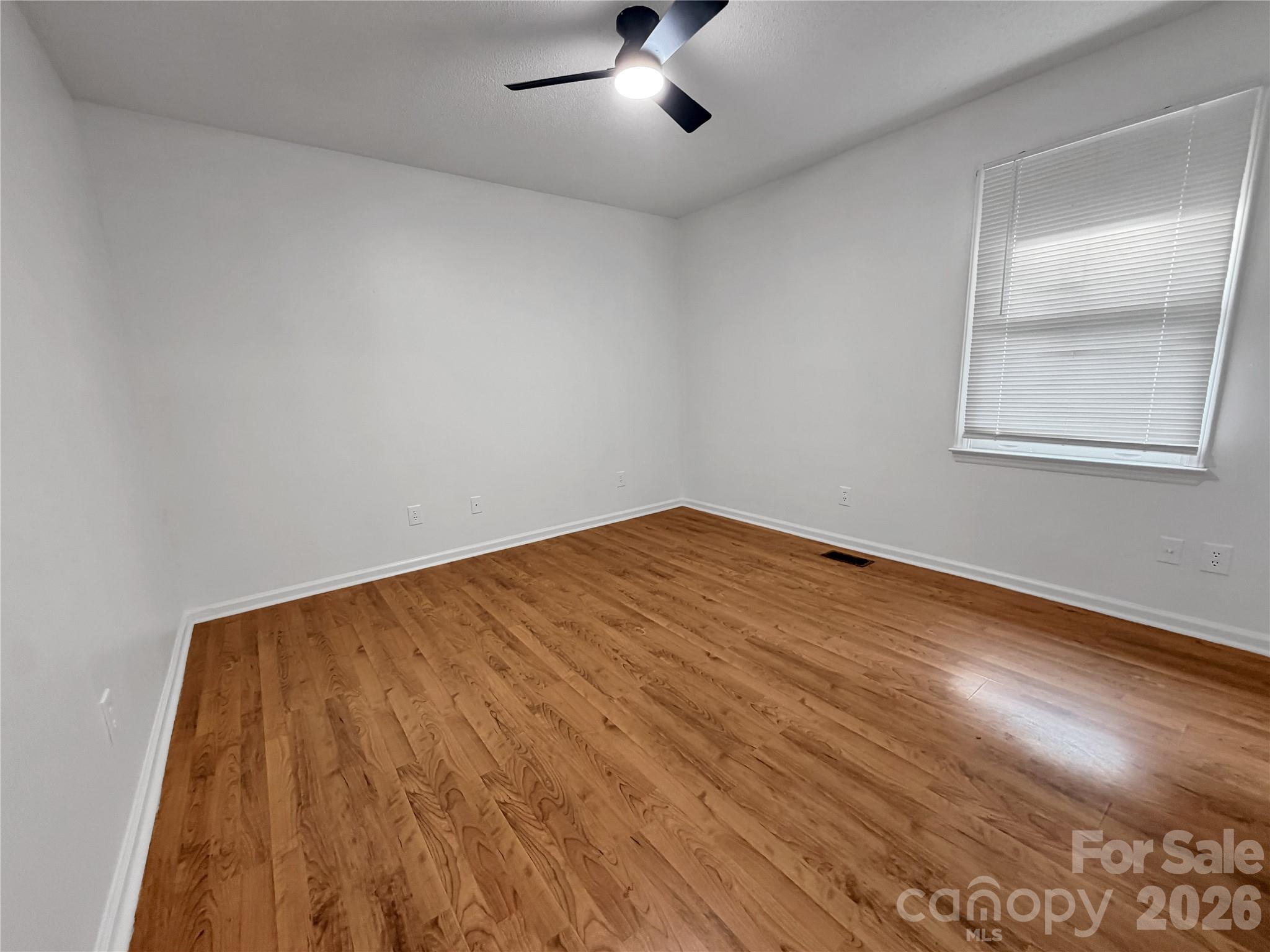 315 Southglenn Drive Property Photo 20