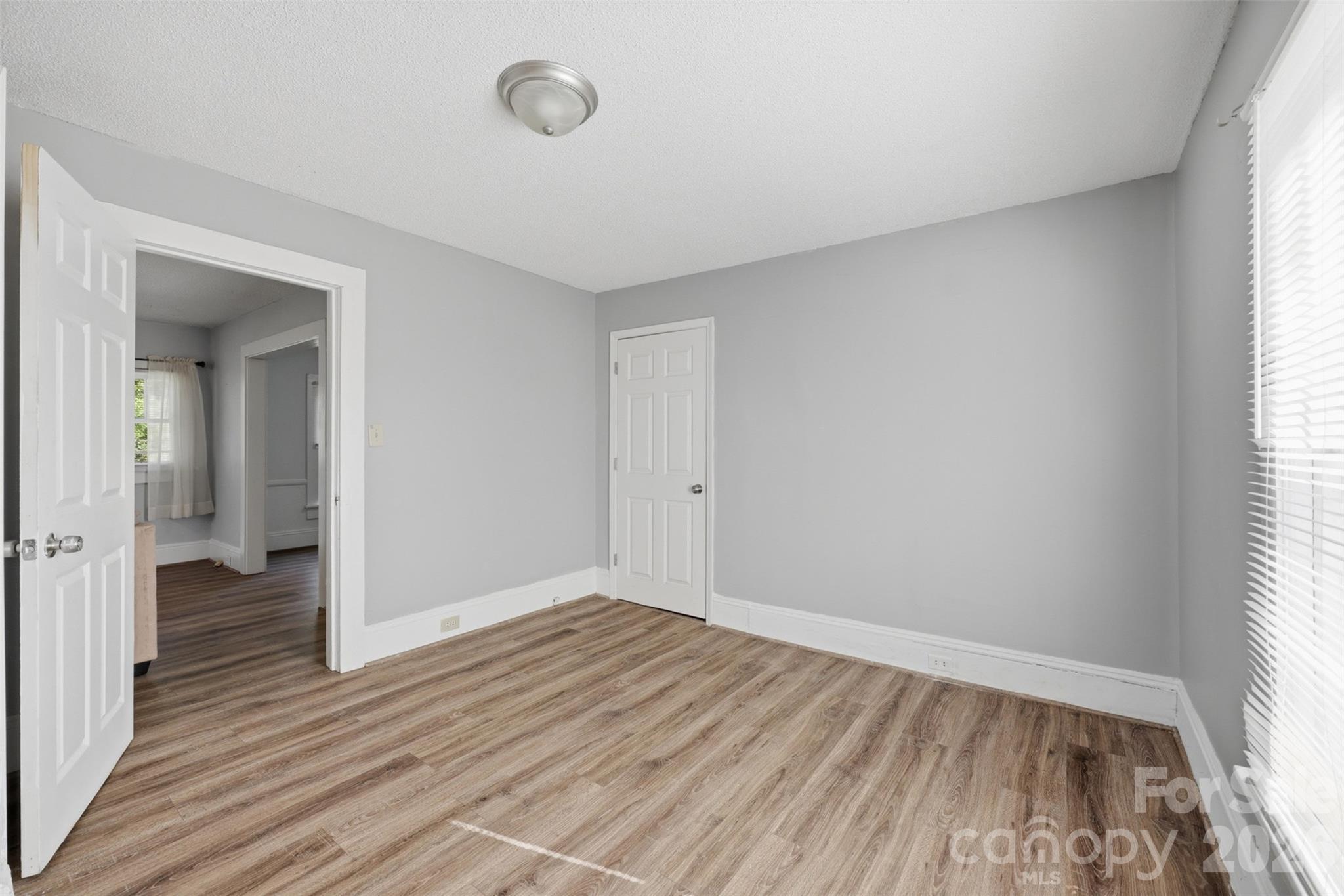 623 E Ohio Avenue Property Photo 16