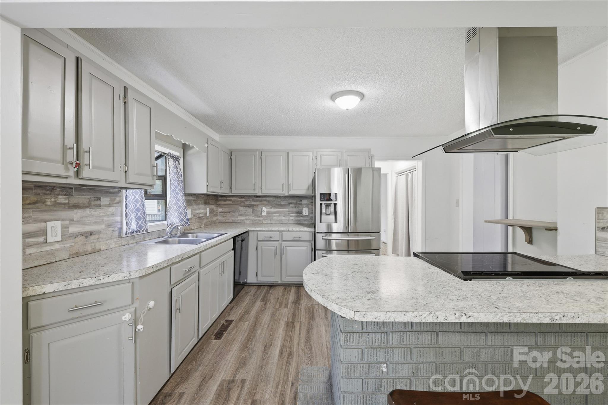 623 E Ohio Avenue Property Photo 21