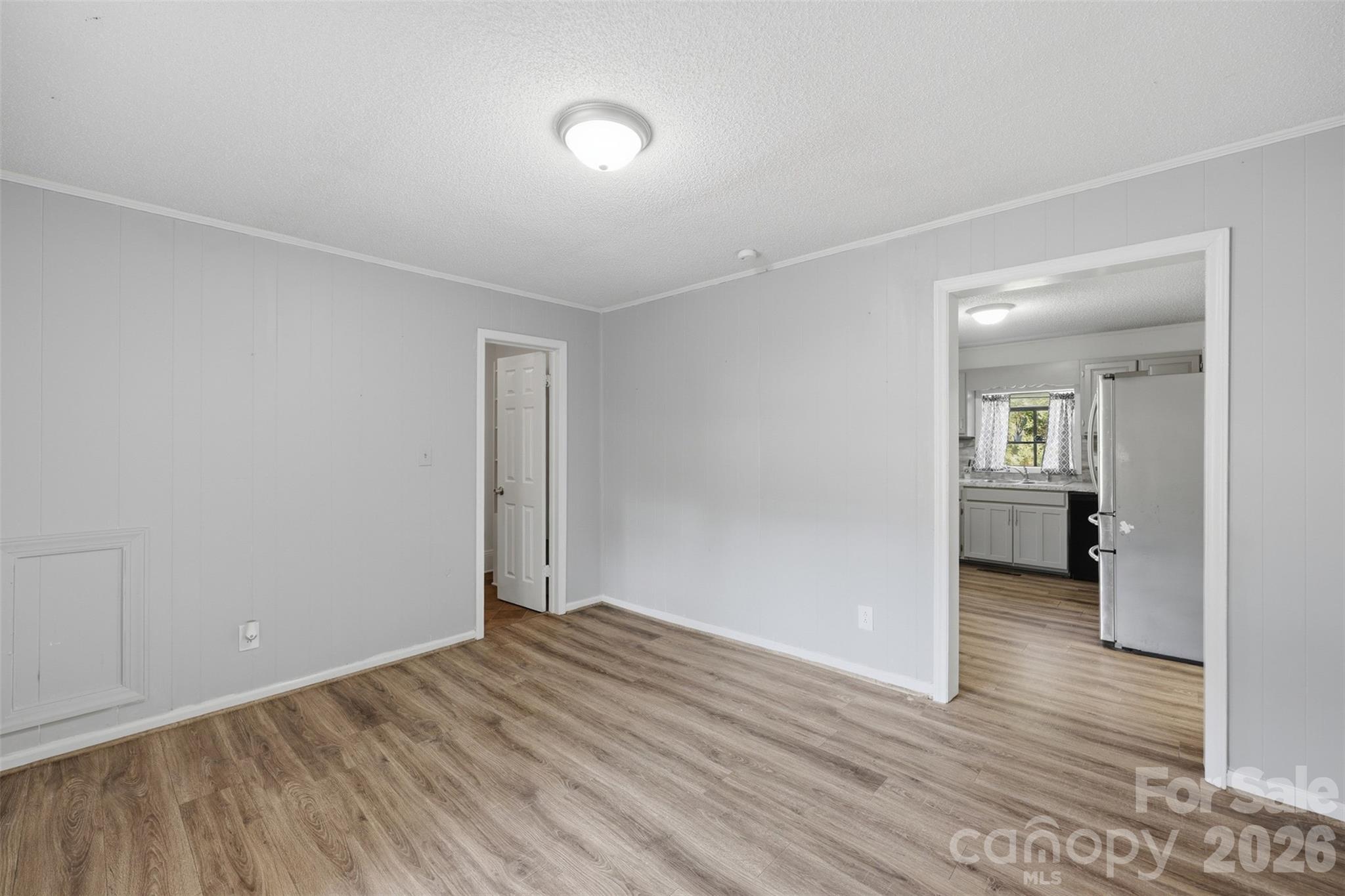 623 E Ohio Avenue Property Photo 24