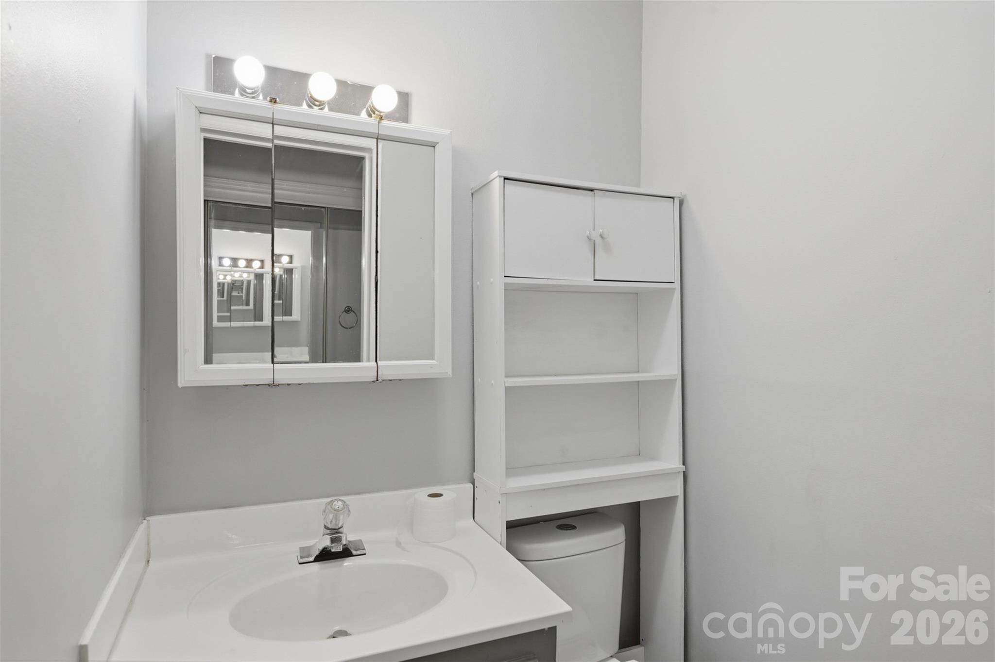 623 E Ohio Avenue Property Photo 30