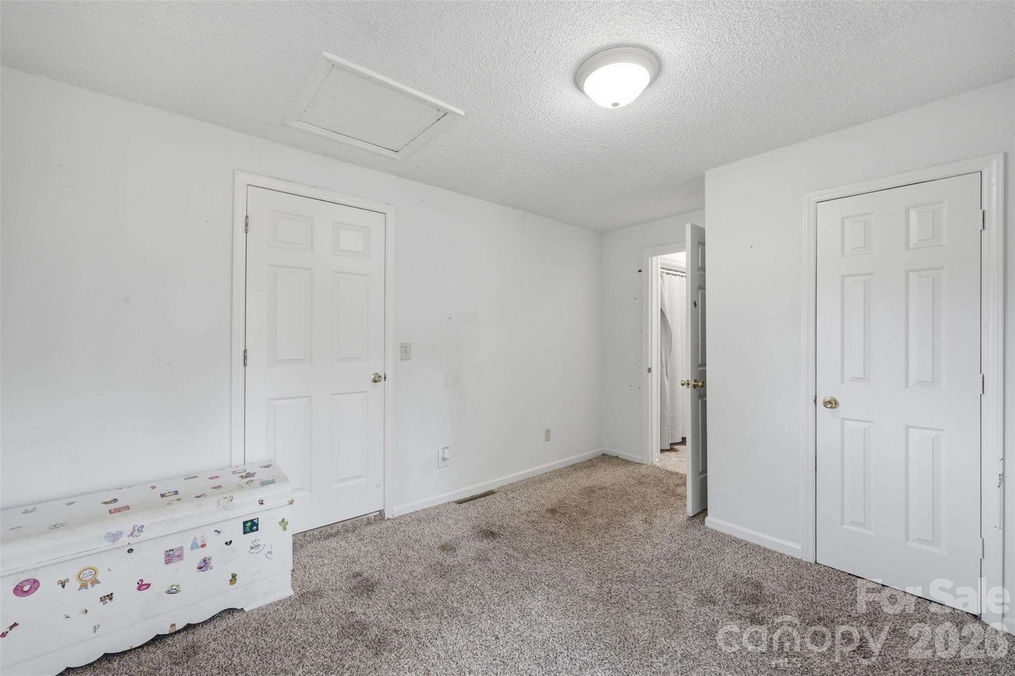623 E Ohio Avenue Property Photo 34
