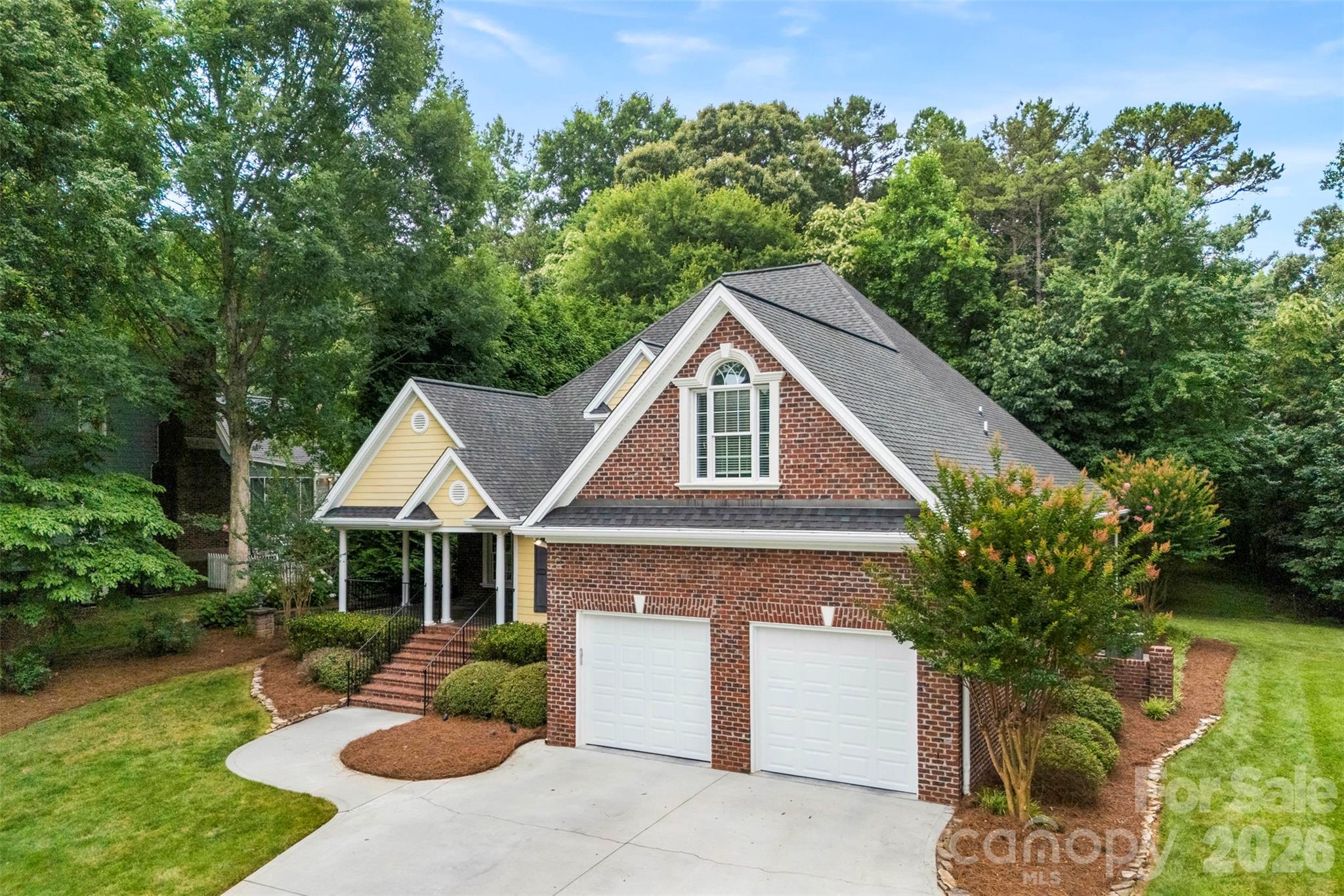 100 Jason Drive Property Photo 4