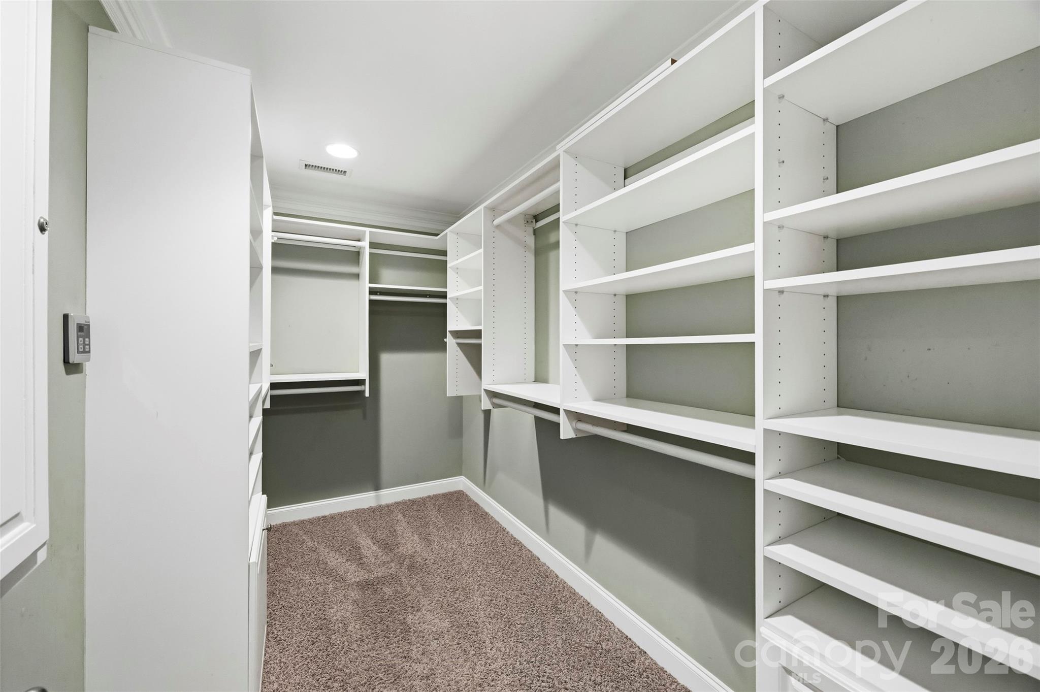 100 Jason Drive Property Photo 23